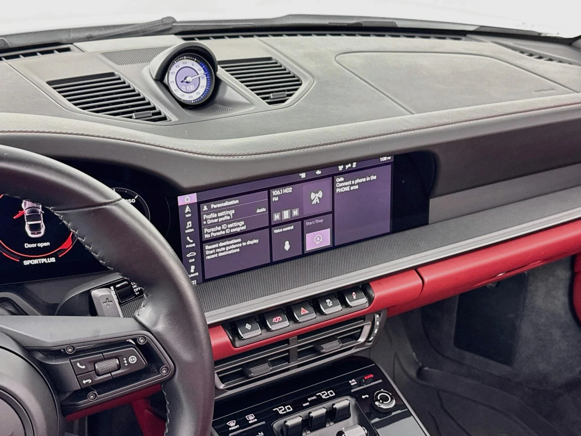 mph041_2714411546_Used_2021_Porsche_911_Targa_4_S_1789669368_831f5d0ef9