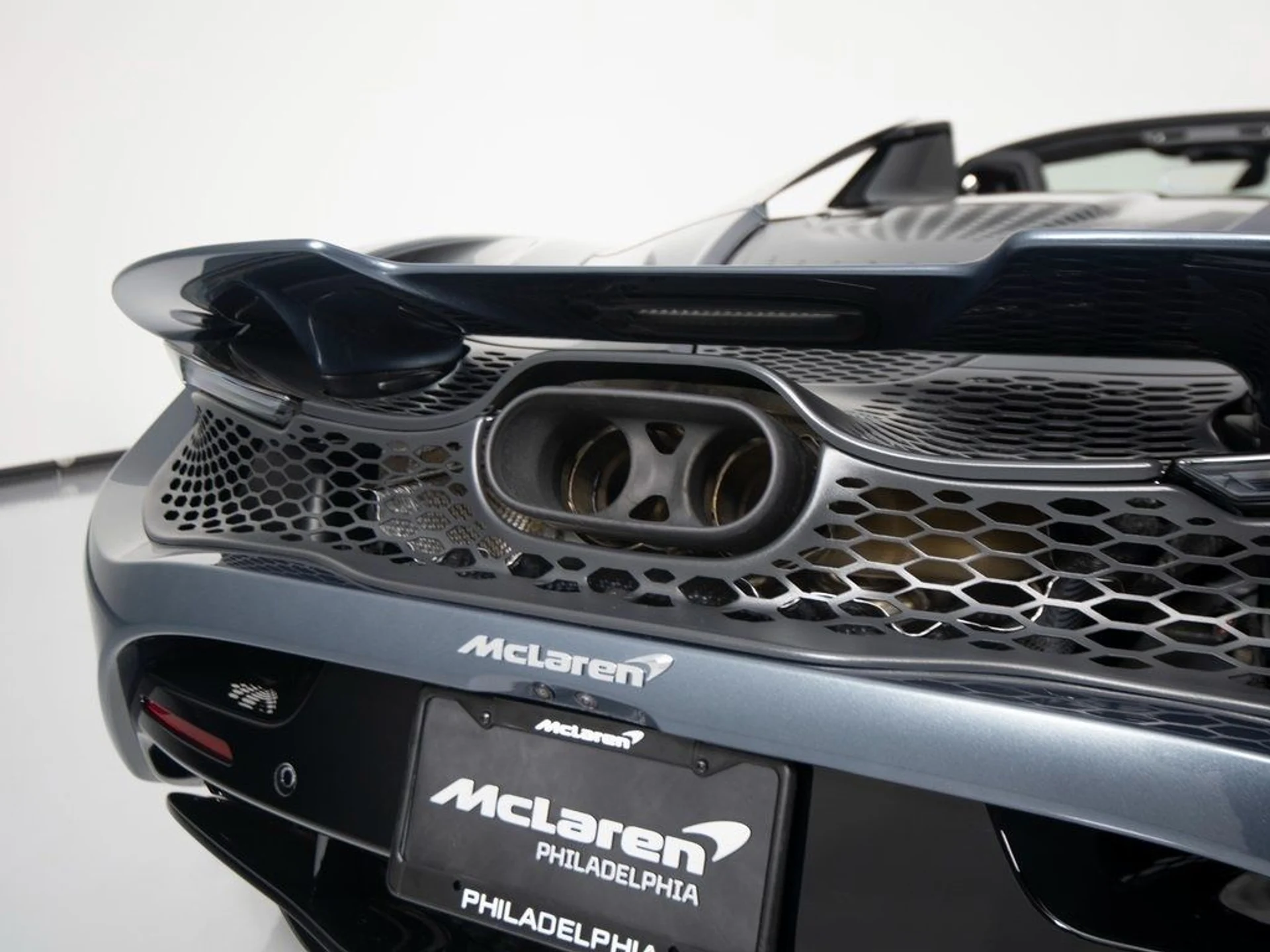 mph041_2717741003_b4673fb3ee67a09f18dad1f162318769x_e139573b7c