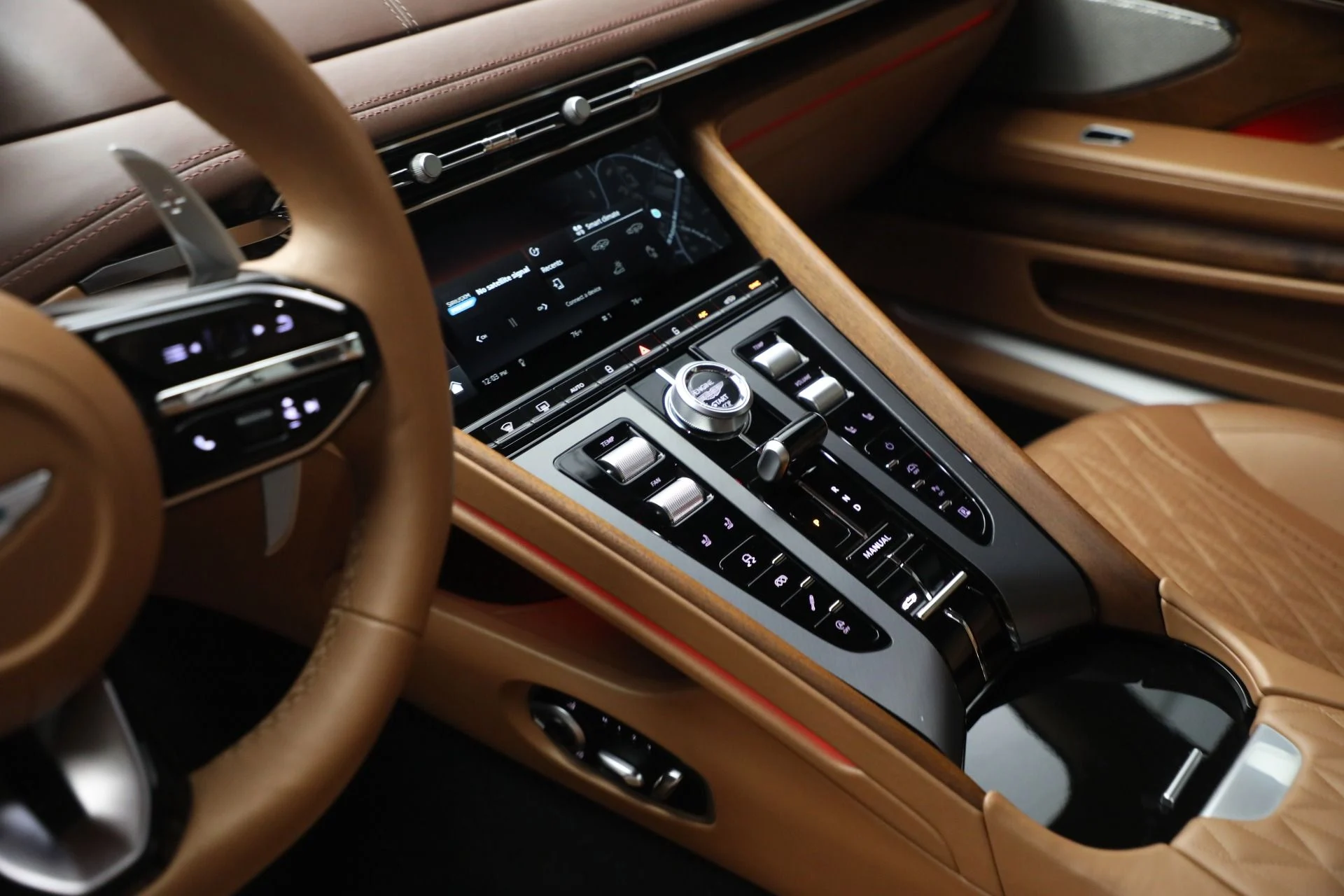 mph041_2721690109_Used_2024_Aston_Martin_DB_12_Volante_1792860706_33a8cd5329