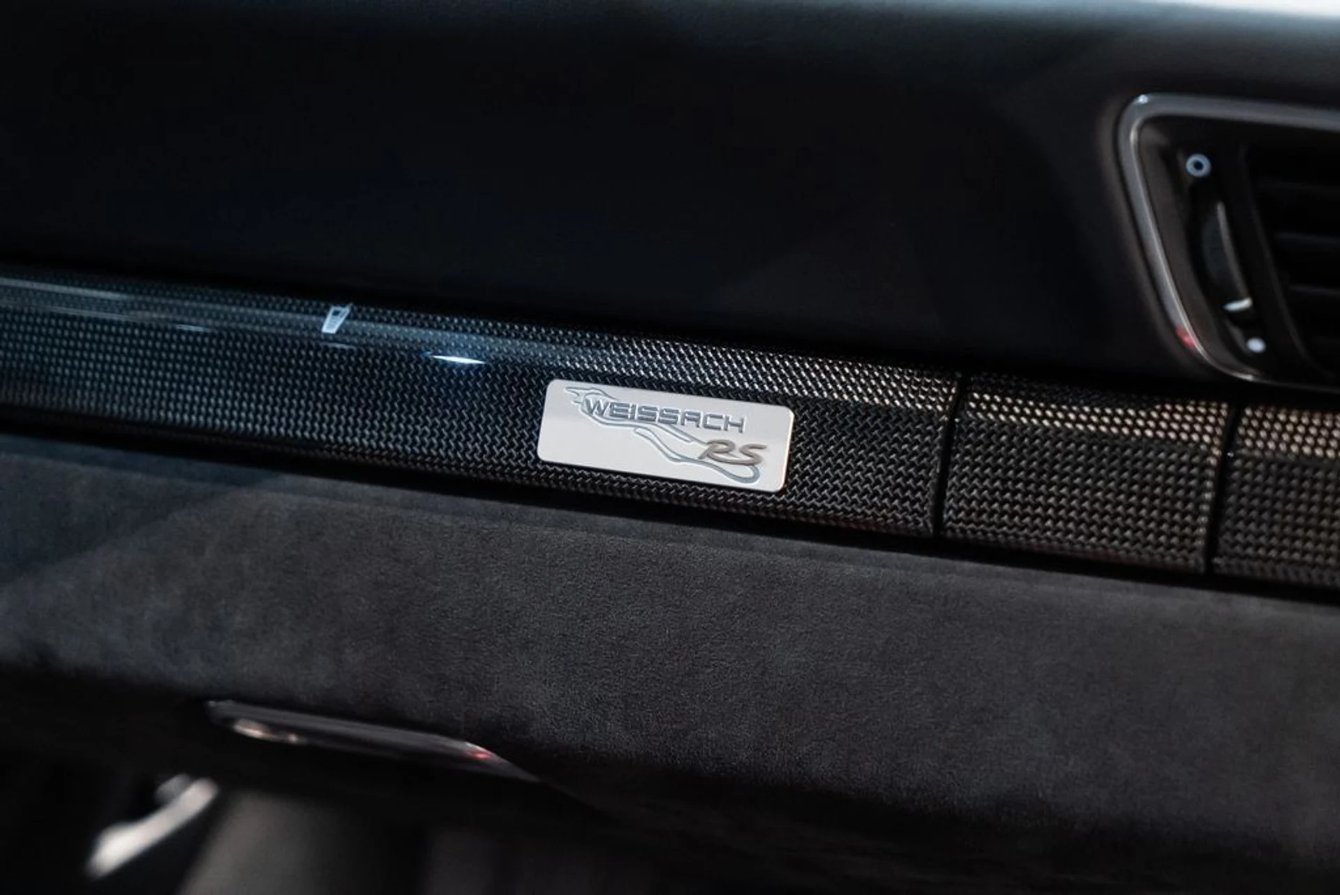 mph041_2736866607_298e14928a7ee982811ced0875300aad_ab1e5fe18c