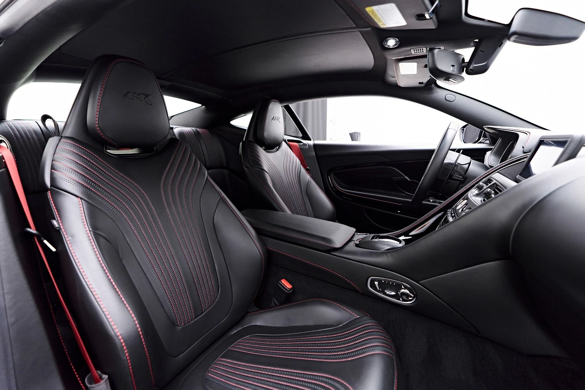mph041_2738878828_Used_2020_Aston_Martin_DB_11_AMR_1756239383_57a1196ab7