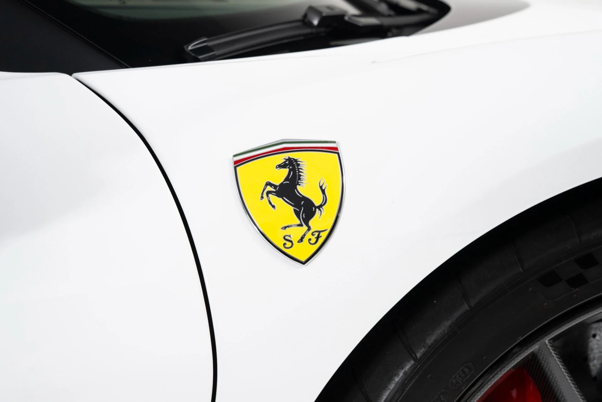 mph041_274984149_Used_2024_Ferrari_SF_90_Spider_1753904237_f39e17d68e