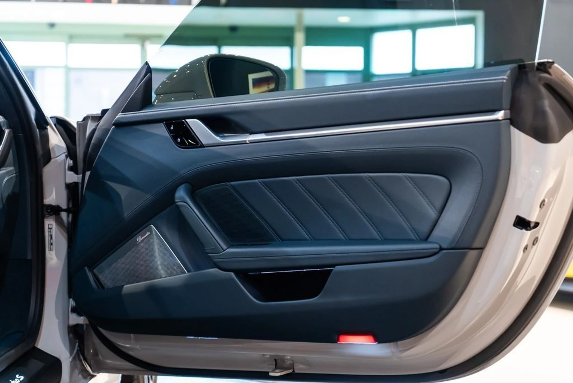 mph041_2765357411_bc8546d353d037d8ffb6cbd7e4da32d4_bfa867b500