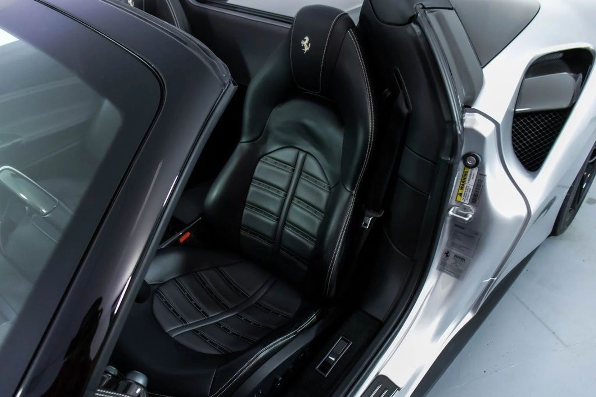 mph041_2769154995_9728ba50f308b048f4cb847c18377ff6x_8ebb9181b0