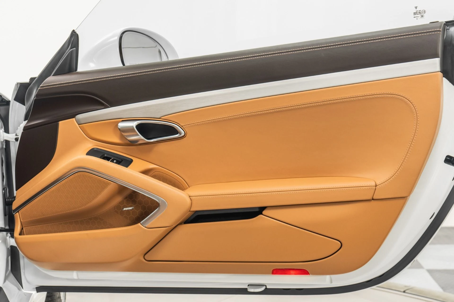 mph041_2792733493_Used_2019_Porsche_911_Carrera_4_S_Sport_Package_Two_Tone_Interior_1782227287_13a31955a5