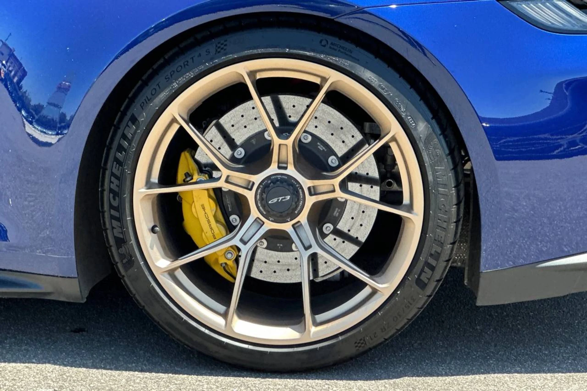 mph041_2797629264_1280_918cbe6fc7