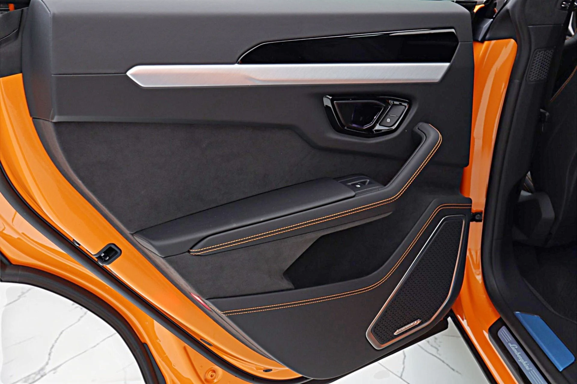 mph041_2811990216_New_2026_Lamborghini_Urus_SE_c06f5ce16b