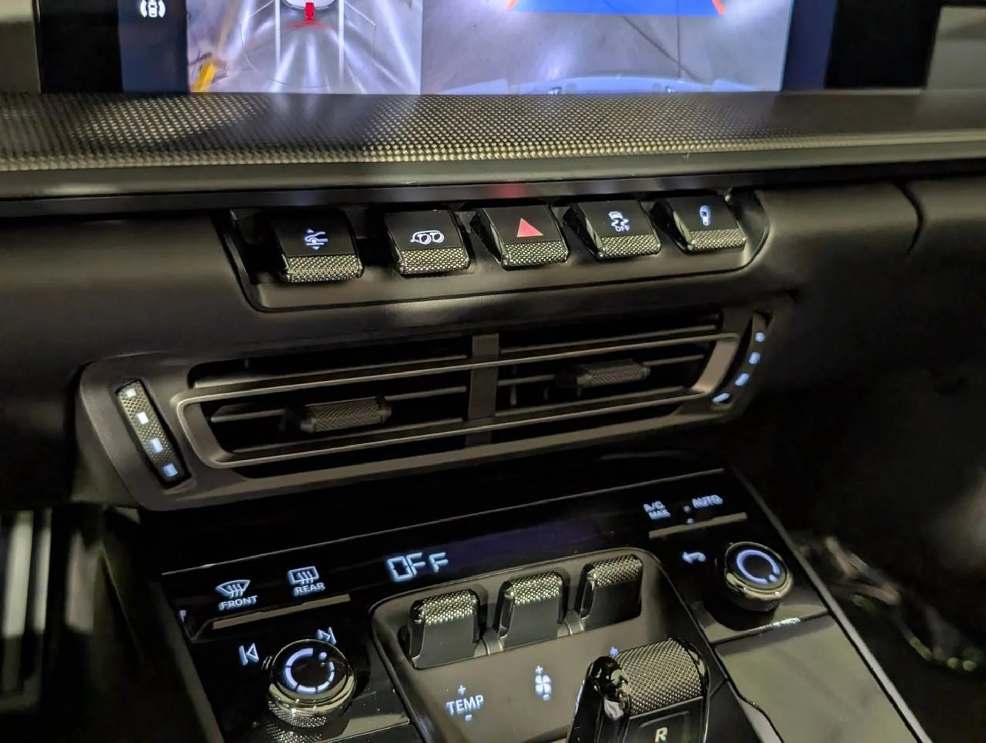 mph041_2813599831_bf3a33b458cdae19e1ce1e823404663ex_4f3ddfd357