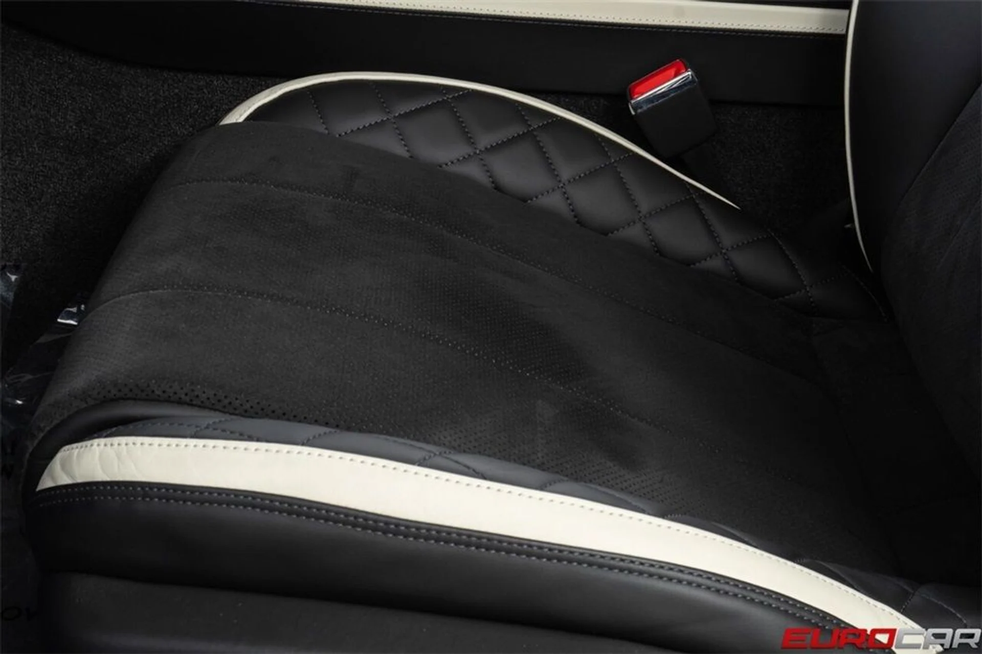 mph041_2816668673_image_42_5a6bcd688e