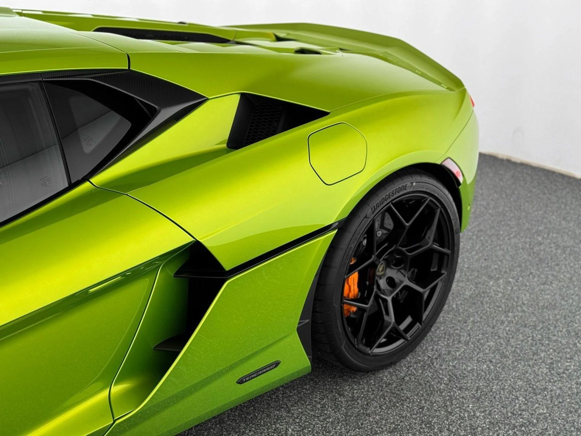 mph041_2820849068_db3e0d4d70cf4adb78918569482dd905x_a5dac343bf