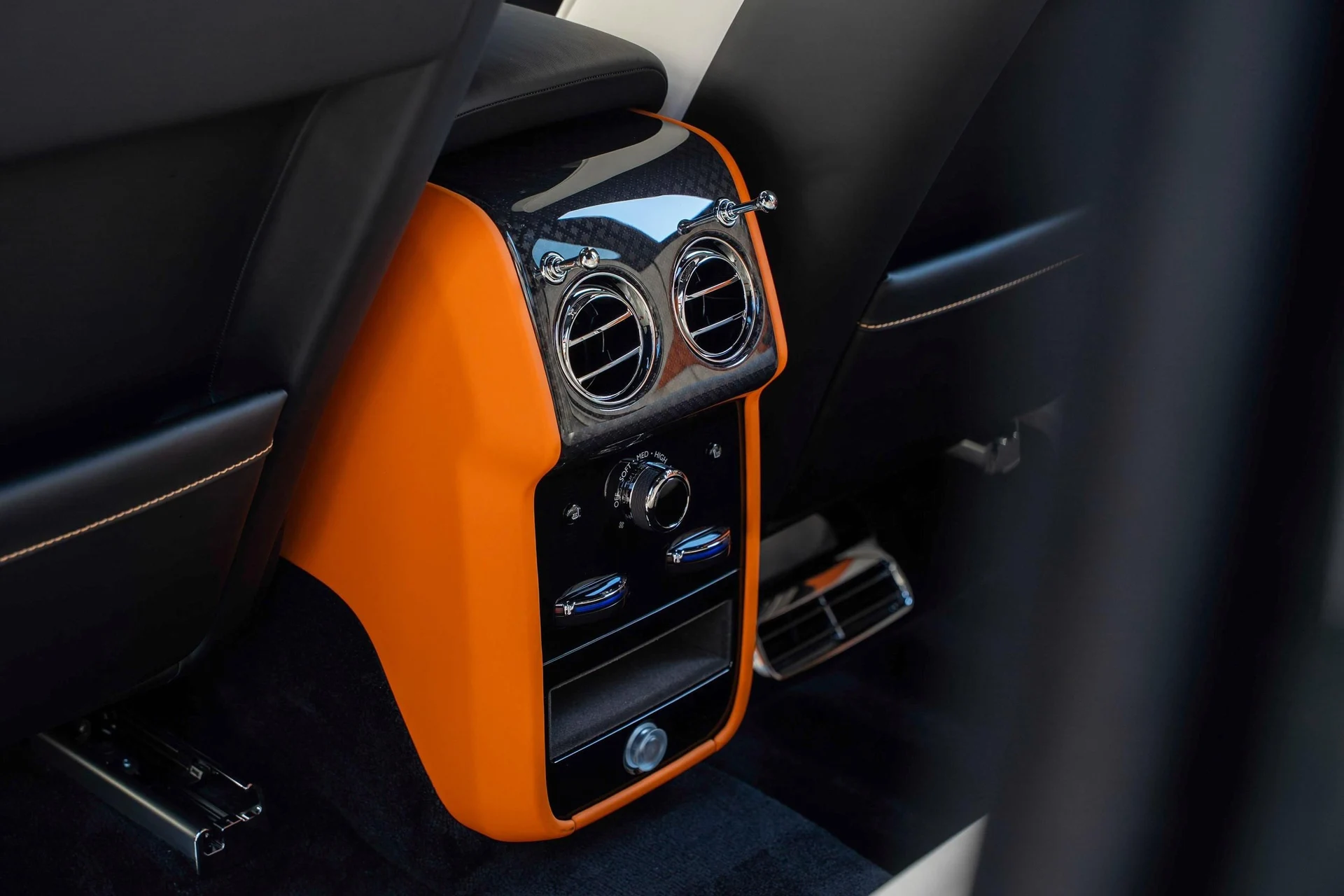 mph041_2824208336_465211305_68f075e81a22d42ee43446d8_ce66183419