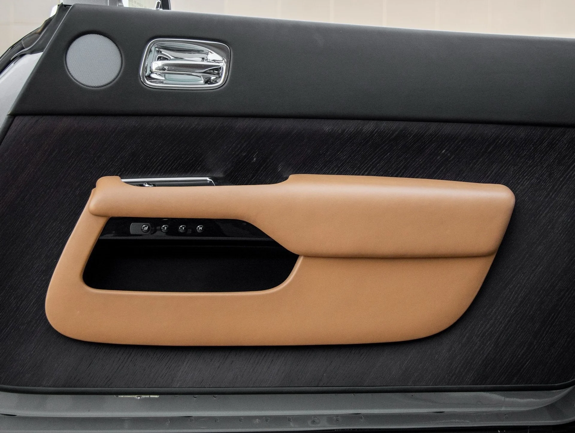 mph041_2829615488_42_a593e7eb8d