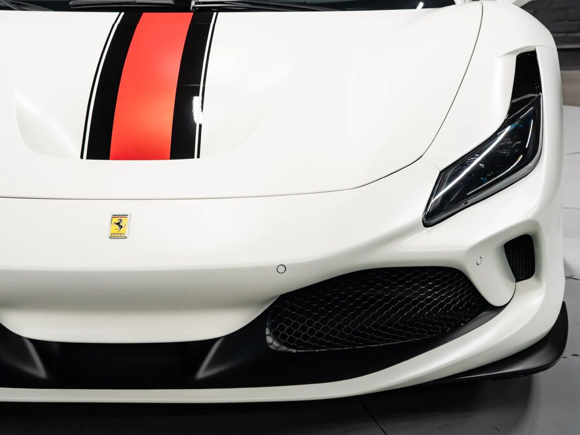 mph041_2838812039_ferrari_f8_spider_2022_4110130bf6