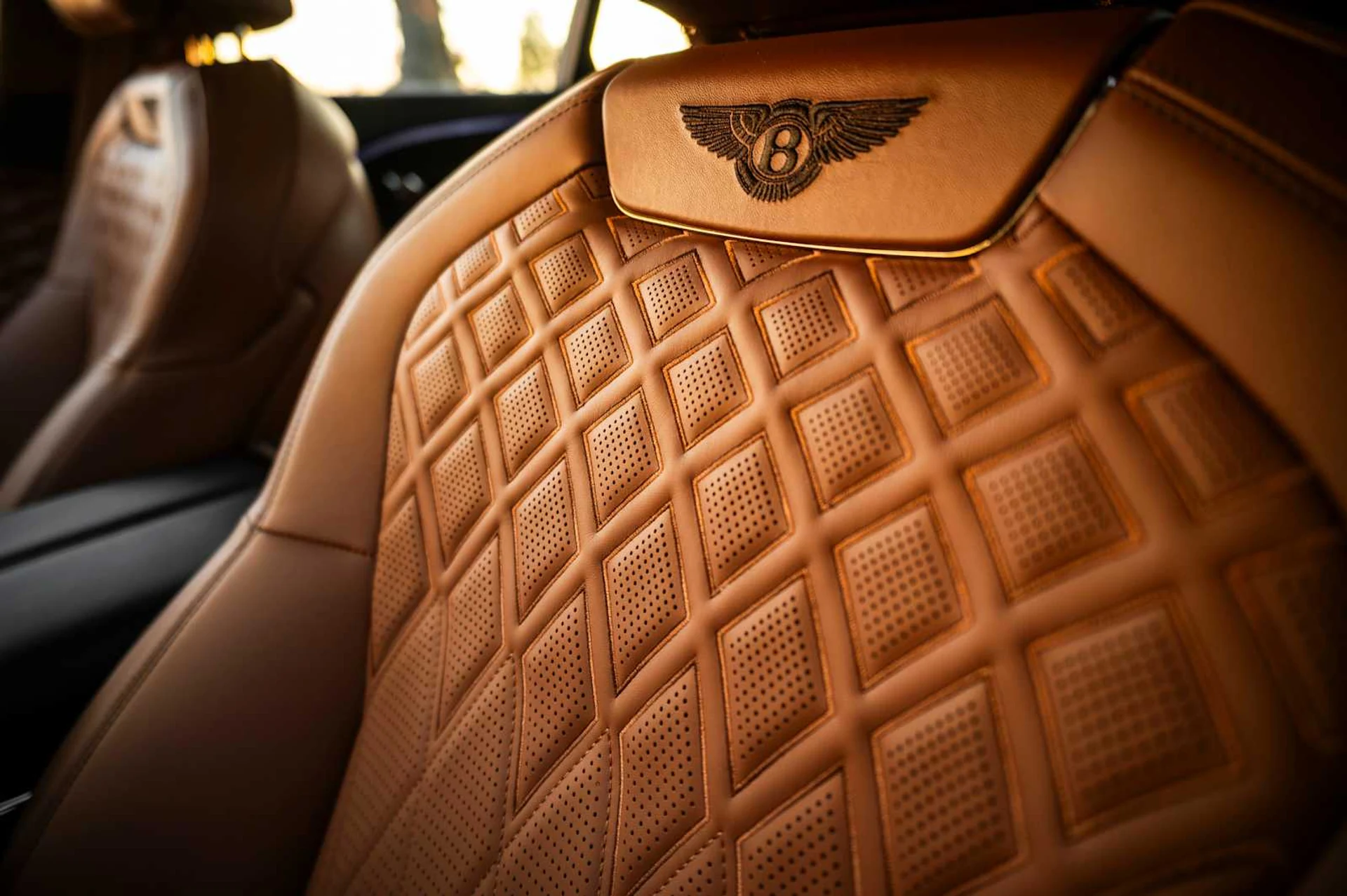 mph041_2839403081_2fee90a67be34f8942ded52814c3bc94x_5f72f6f4b3