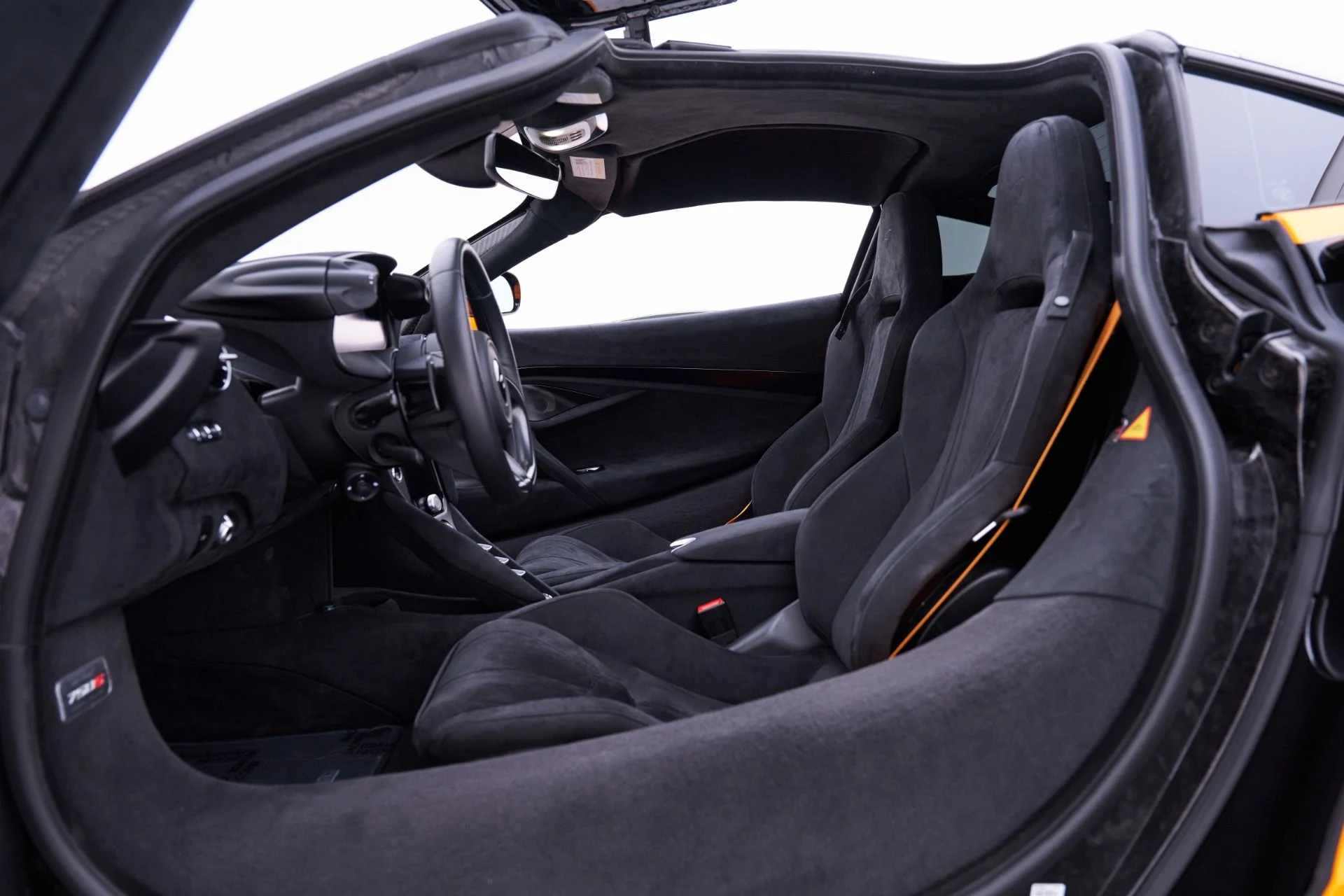 mph041_284911737_Used_2025_Mc_Laren_750_S_1793321827_402d9fd2cb