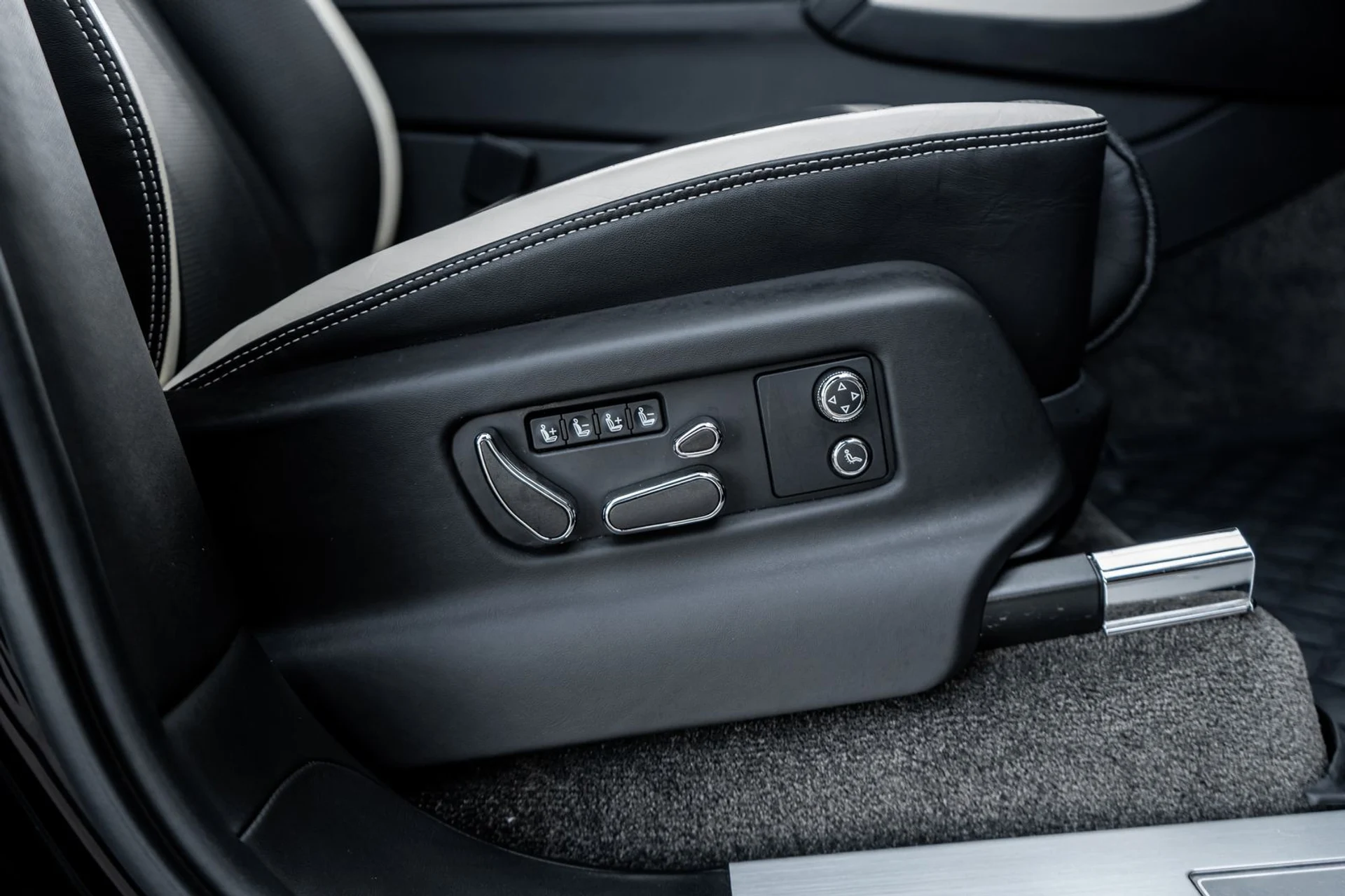 mph041_2855527615_d1febe74_7b3e_4cd7_8783_16cb353f5f9b_f219f2a0d6