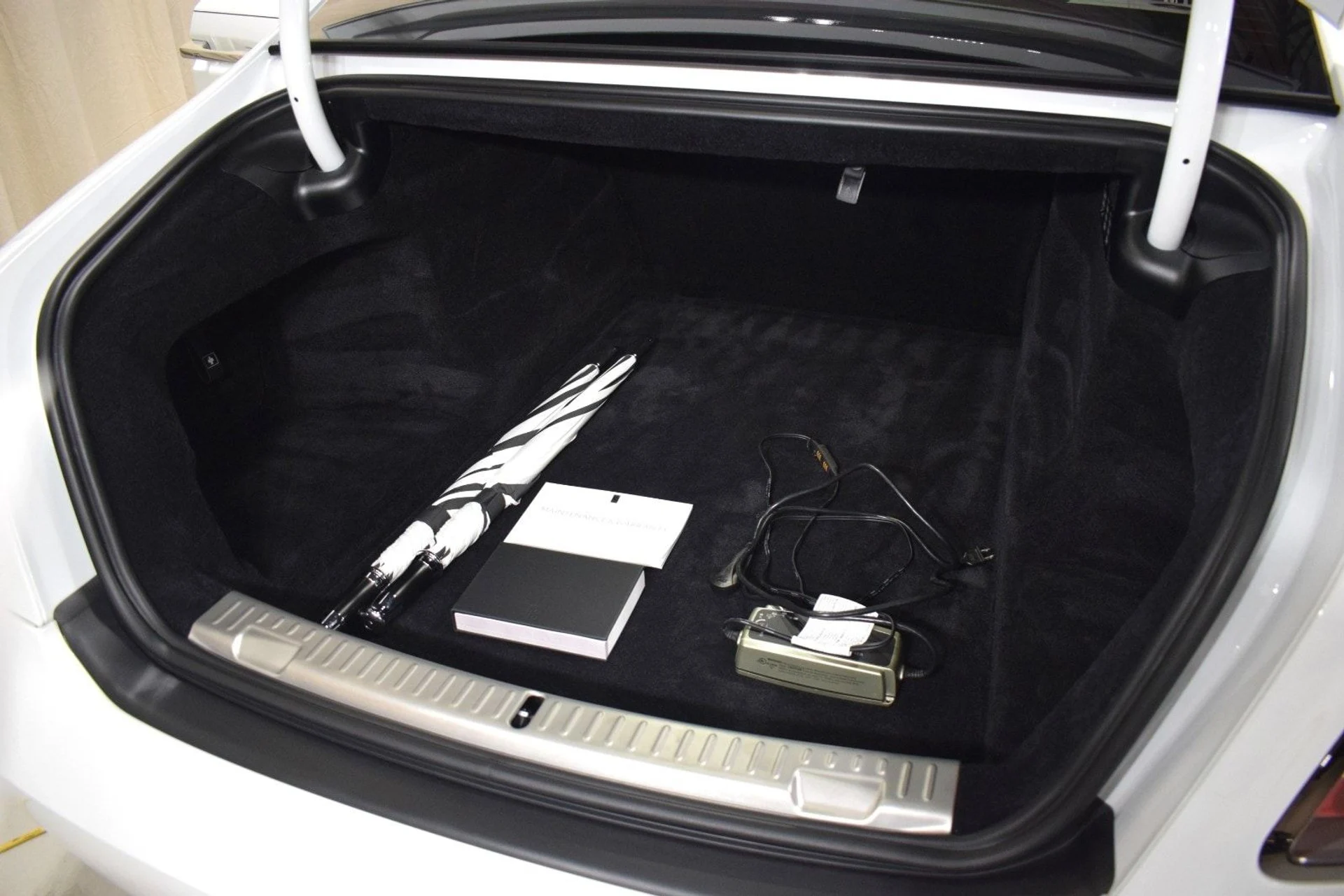 mph041_2868543092_9143f72b15ec779dc912af8935d09558x_4916f6c384