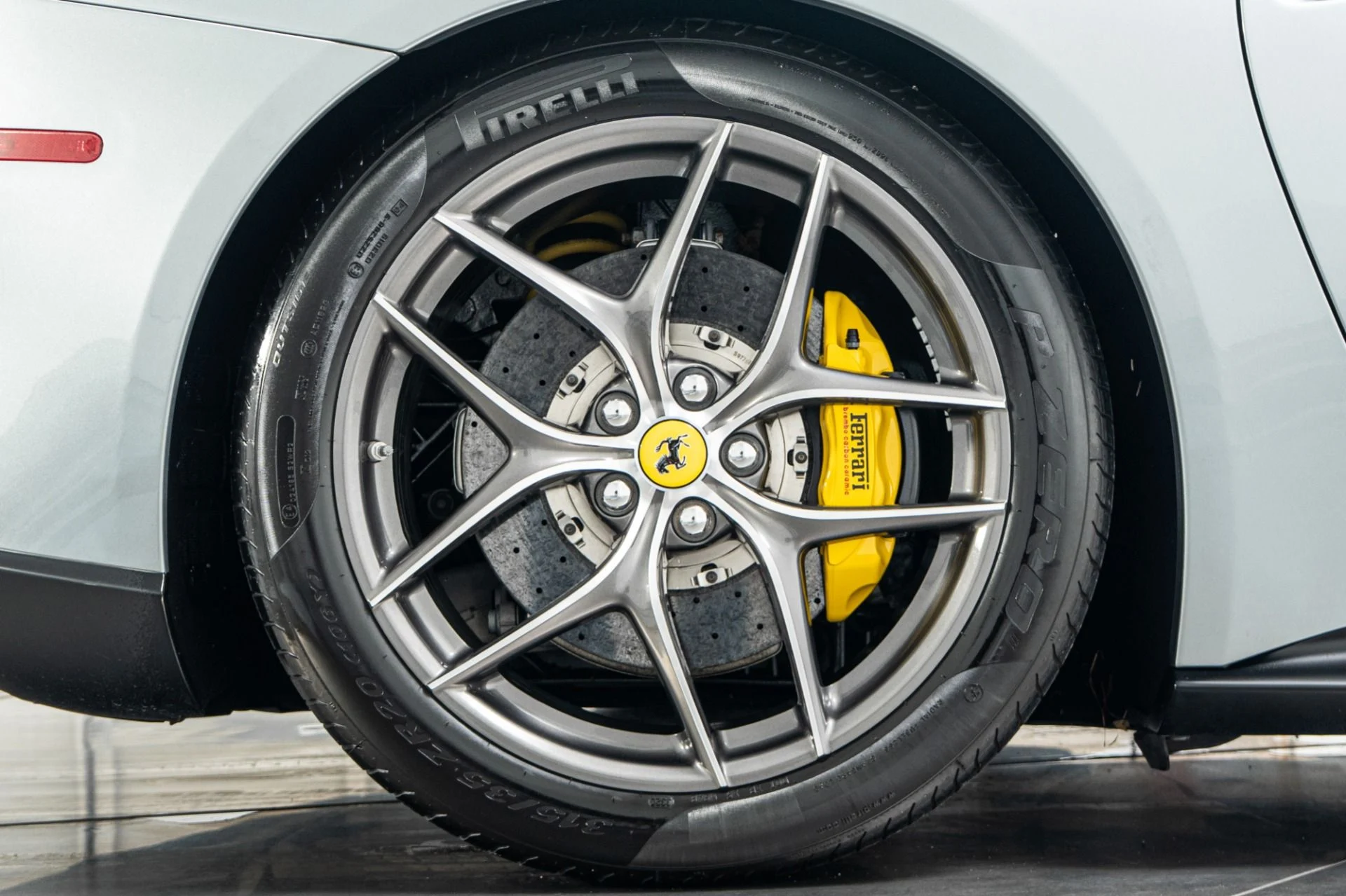 mph041_2874523544_Used_2016_Ferrari_F12berlinetta_1778185816_8cb177b2fa