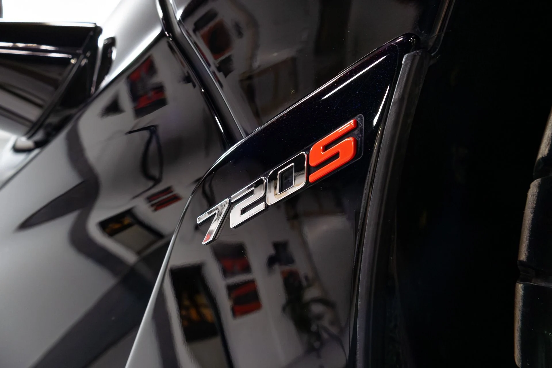 mph041_2877511595_Used_2019_Mc_Laren_720_S_Luxury_1770250296_bfbdc4aed1