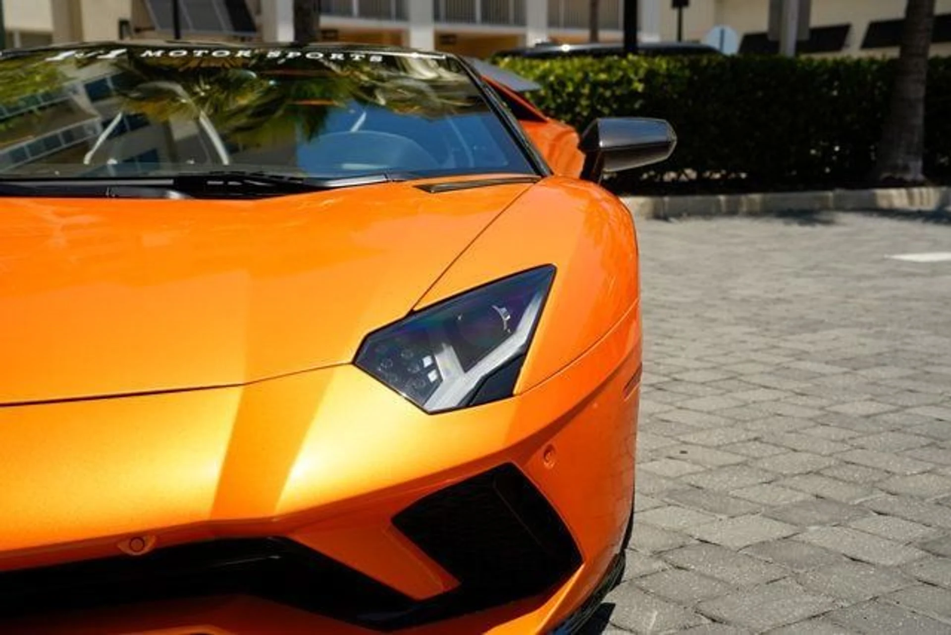 mph041_2877781353_used_2018_lamborghini_aventador_sroadster_14354_22897283_42_640_1634ca485f