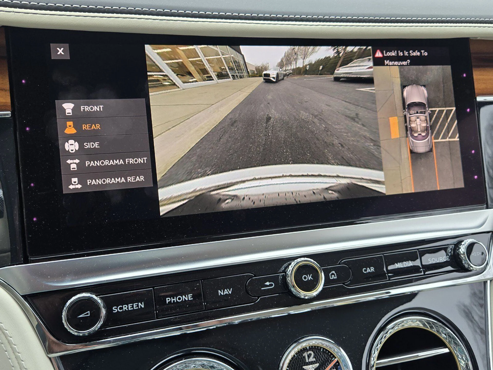 mph041_2885165973_8921961da0fb8abb673cacee765f5022x_9221a74222