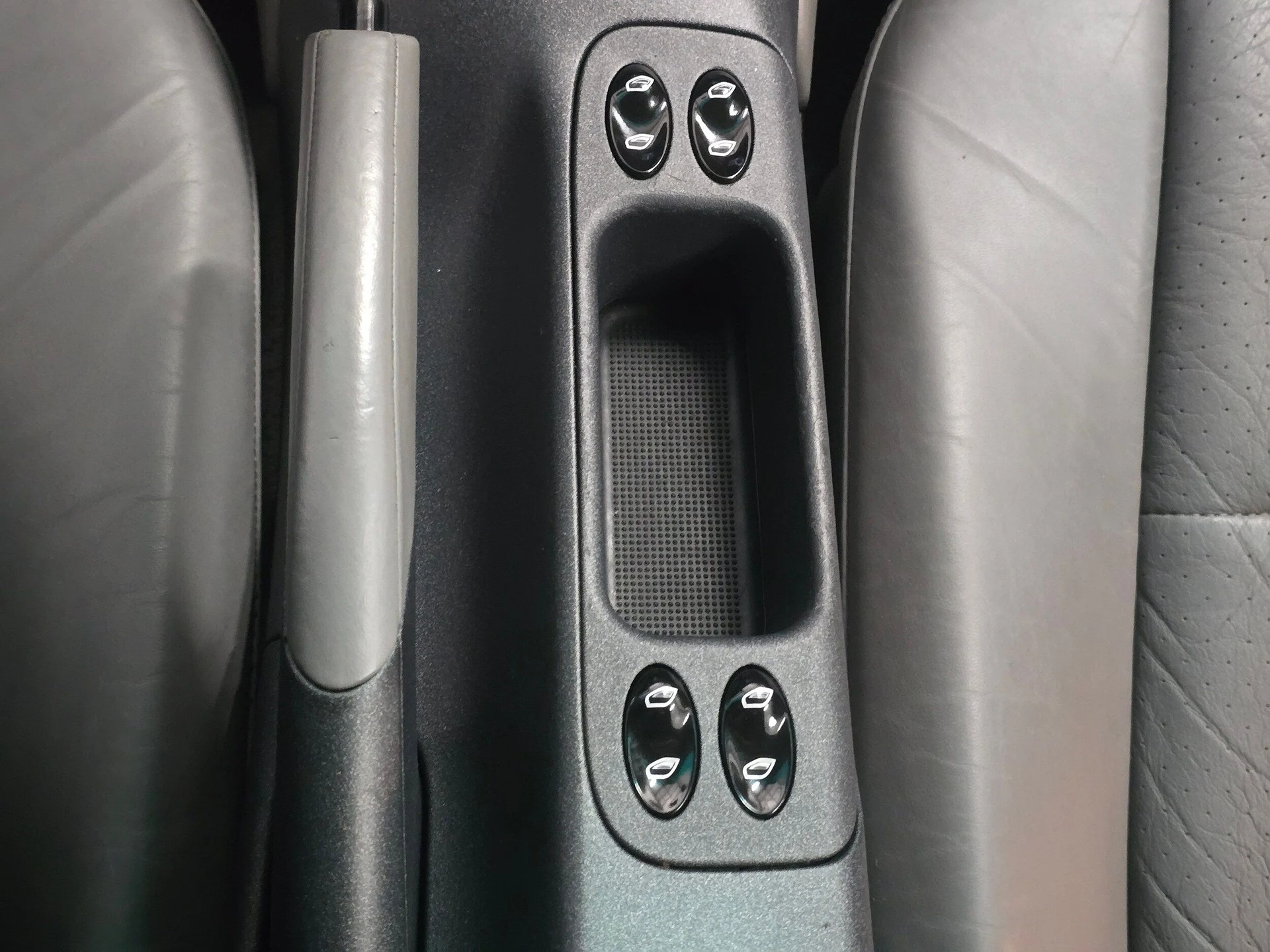 mph041_2914197110_bb30e6cffafc52dacc4bc0840ae8e826x_7f6105dea7