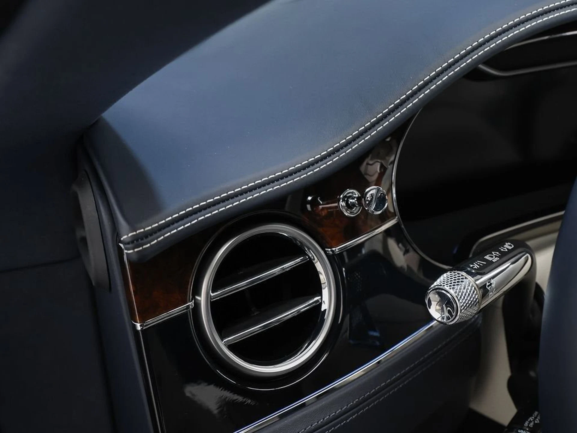 mph041_2933983234_42_59ce5a13af