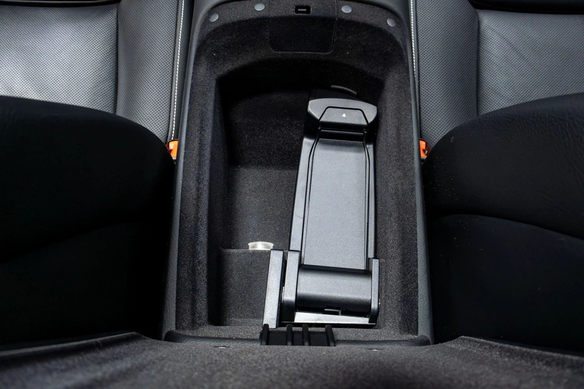 mph041_2960061709_Used_2016_Rolls_Royce_Ghost_1775019332_c76689dcbb