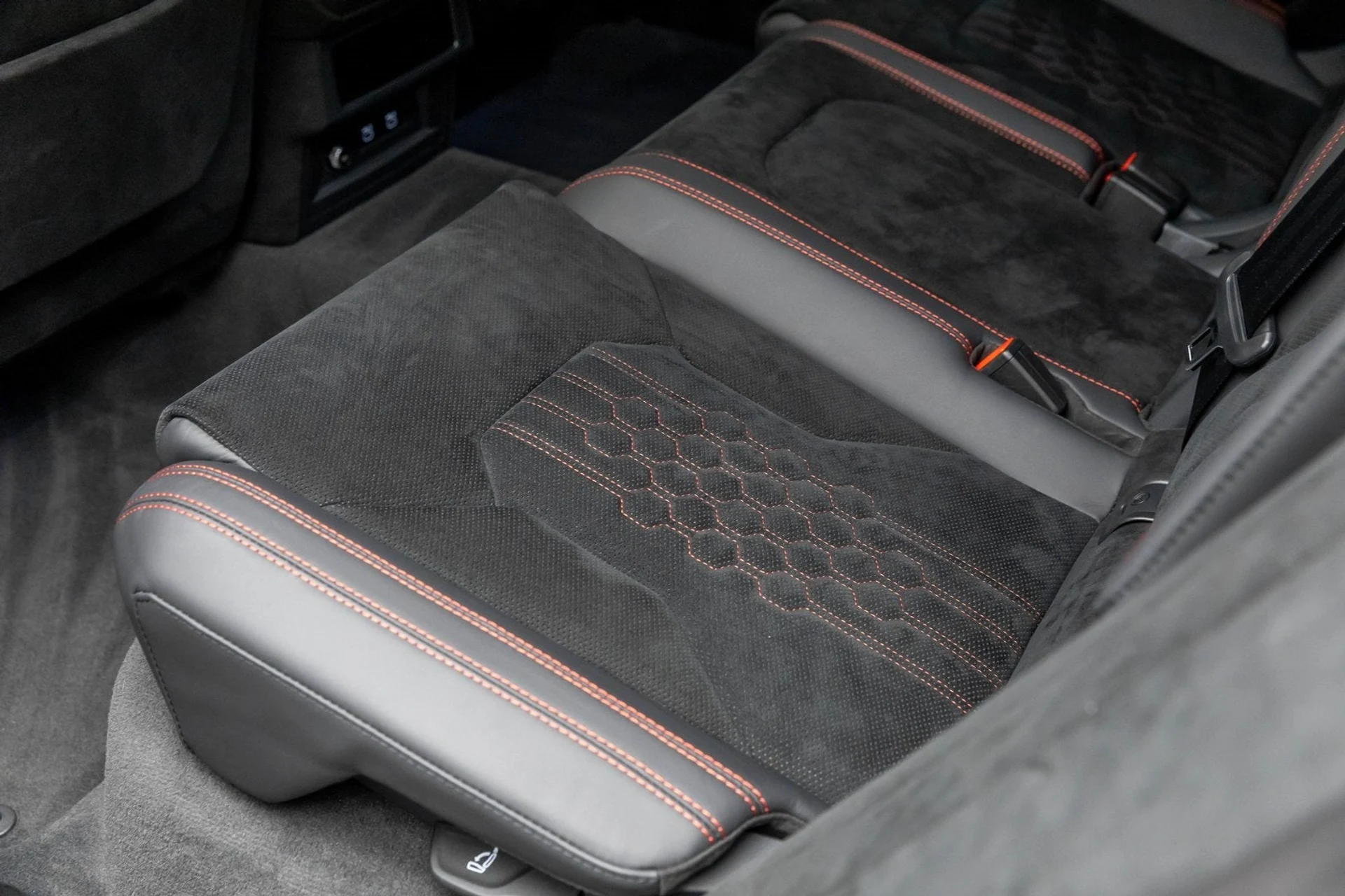 mph041_2967765623_42_c242c1ac2f