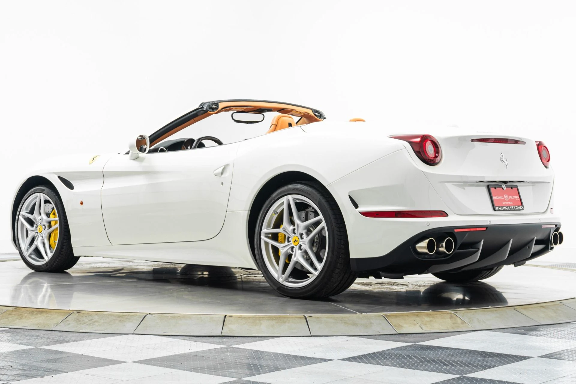 mph041_2969424411_Used_2015_Ferrari_California_T_Very_Low_Miles_Daytona_Seats_Sport_Wheels_1774471674_a9973fec97