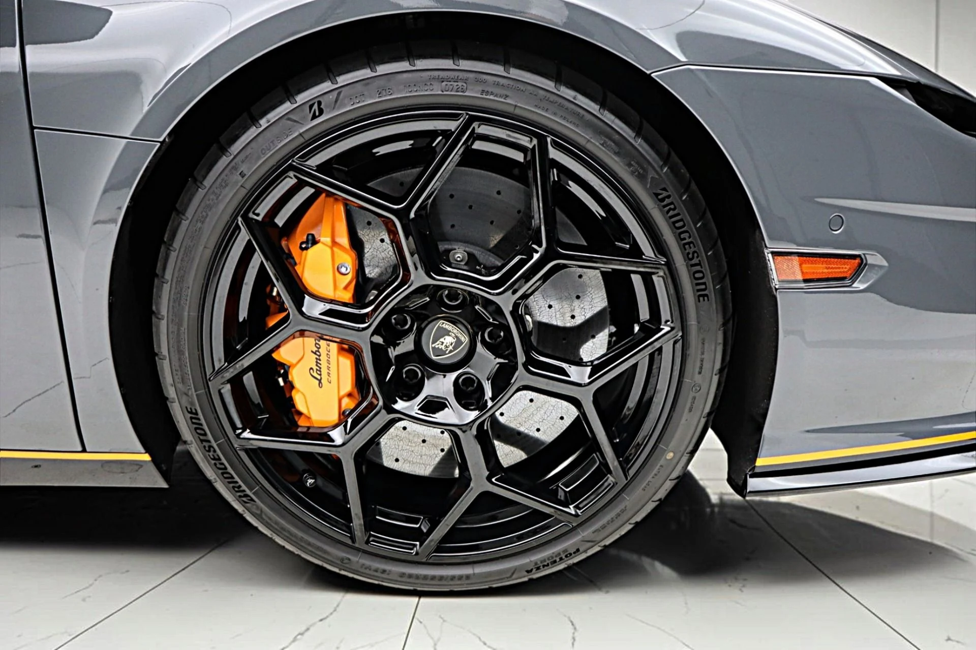 mph041_2970337594_New_2026_Lamborghini_Temerario_dc511b1f1c