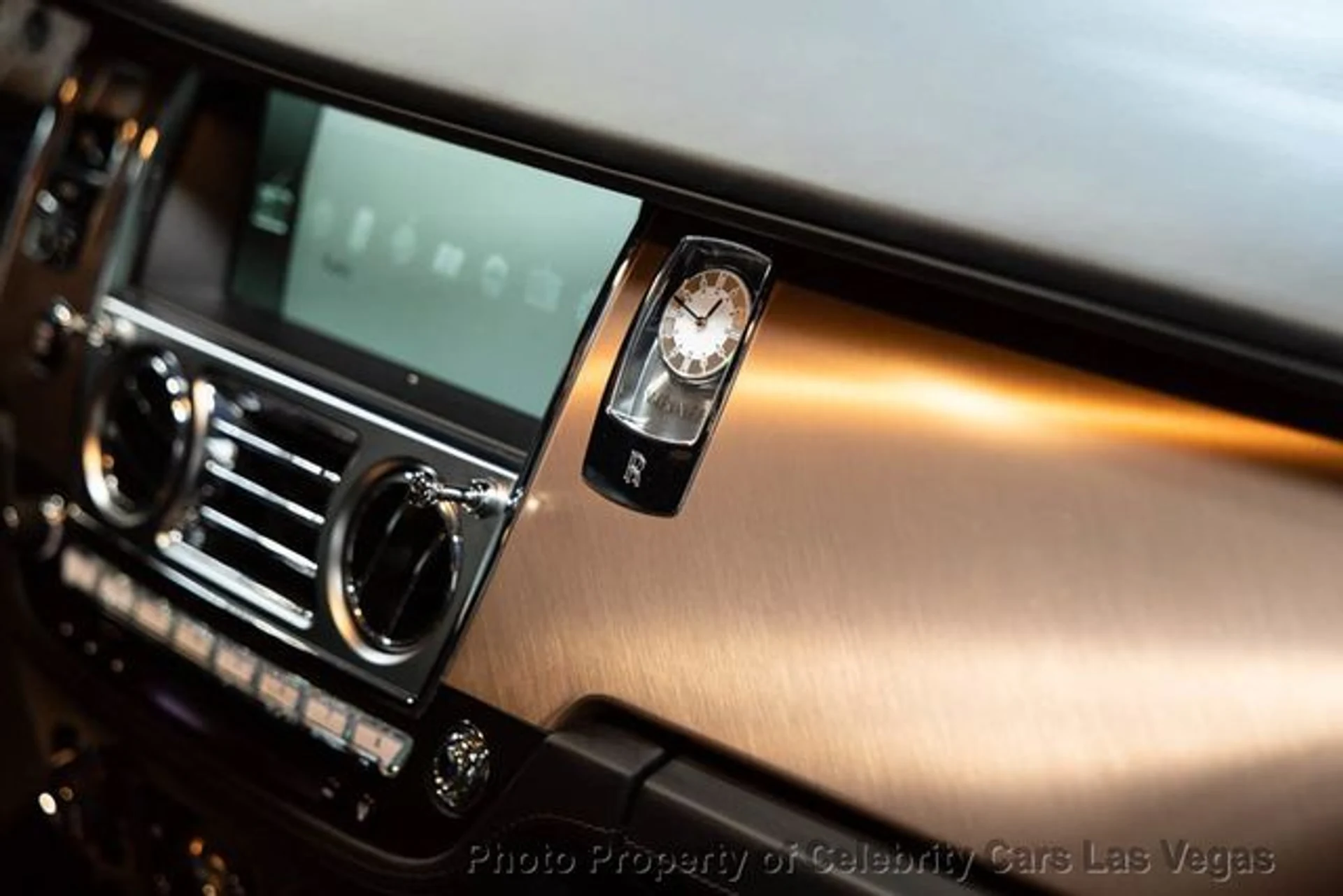mph041_2975148094_used_2016_rolls_royce_wraith_inspiredbymusiclyricalcopperbespokeaudiostarlighth_9707_23057562_46_640_00640c90bb