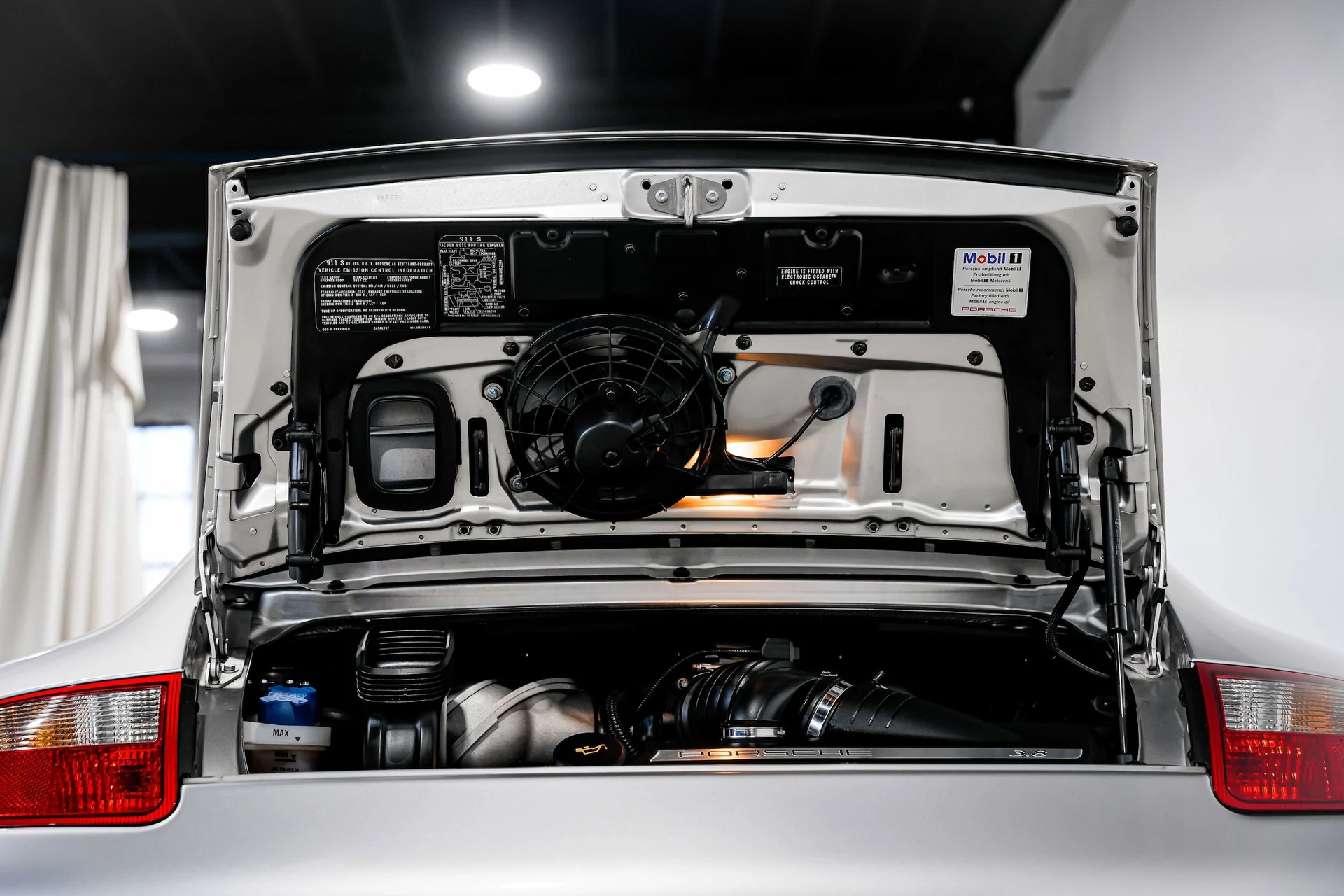 mph041_2975825384_3ae0dca5ed2f21704e15c5c3b49f477bx_d4ed9ab39a