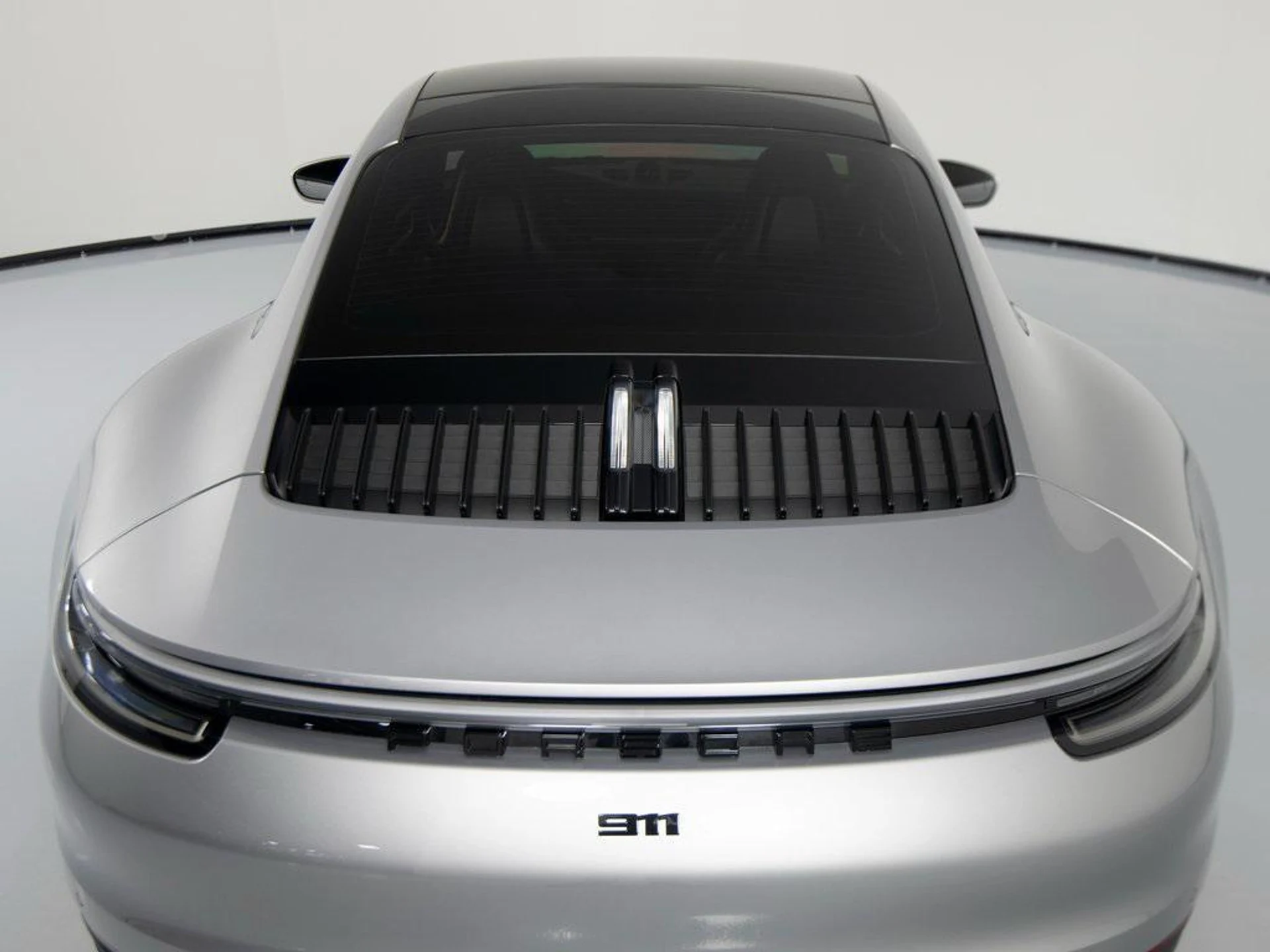 mph041_2983048265_b_Gbn_Sv_Jrk9_Bm5tm_Fp_OZ_Na_VD_Cg_c71505cf37