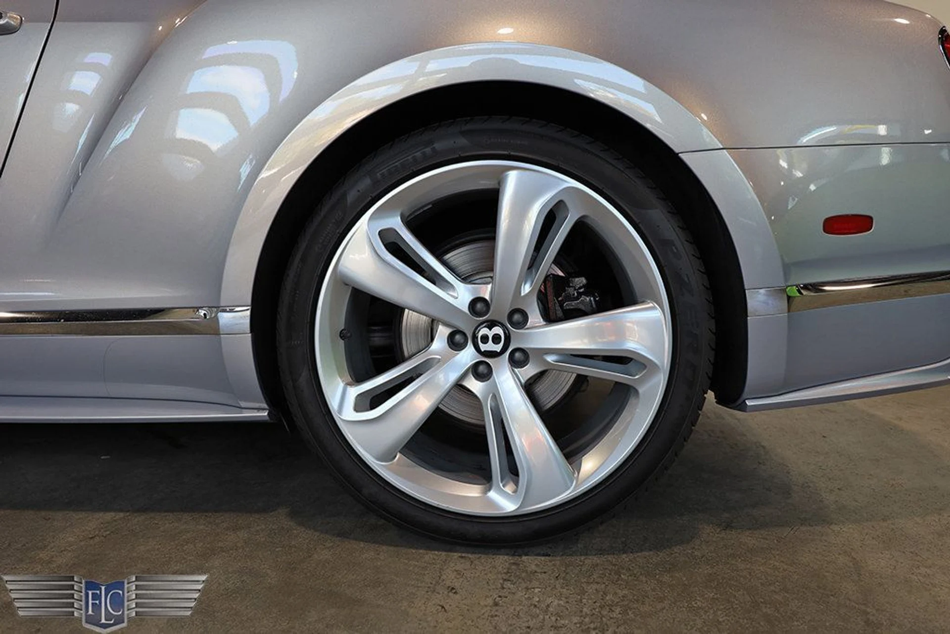 mph041_298726987_used_2017_bentley_continental_gtspeedconvertible_9689_22985658_42_1024_4bfde95a07