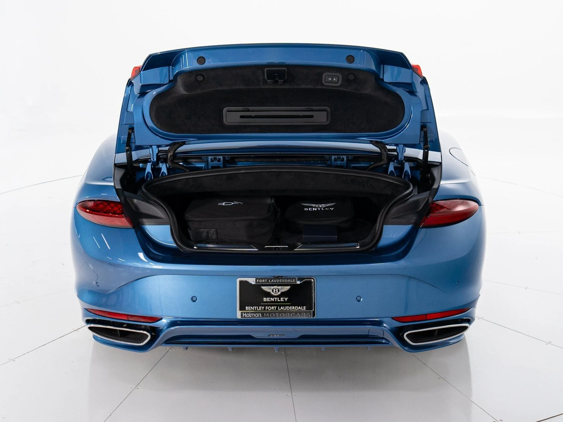 mph041_2989944652_64d73e882c4ccee022875b78993ceb2f_ef22d01329