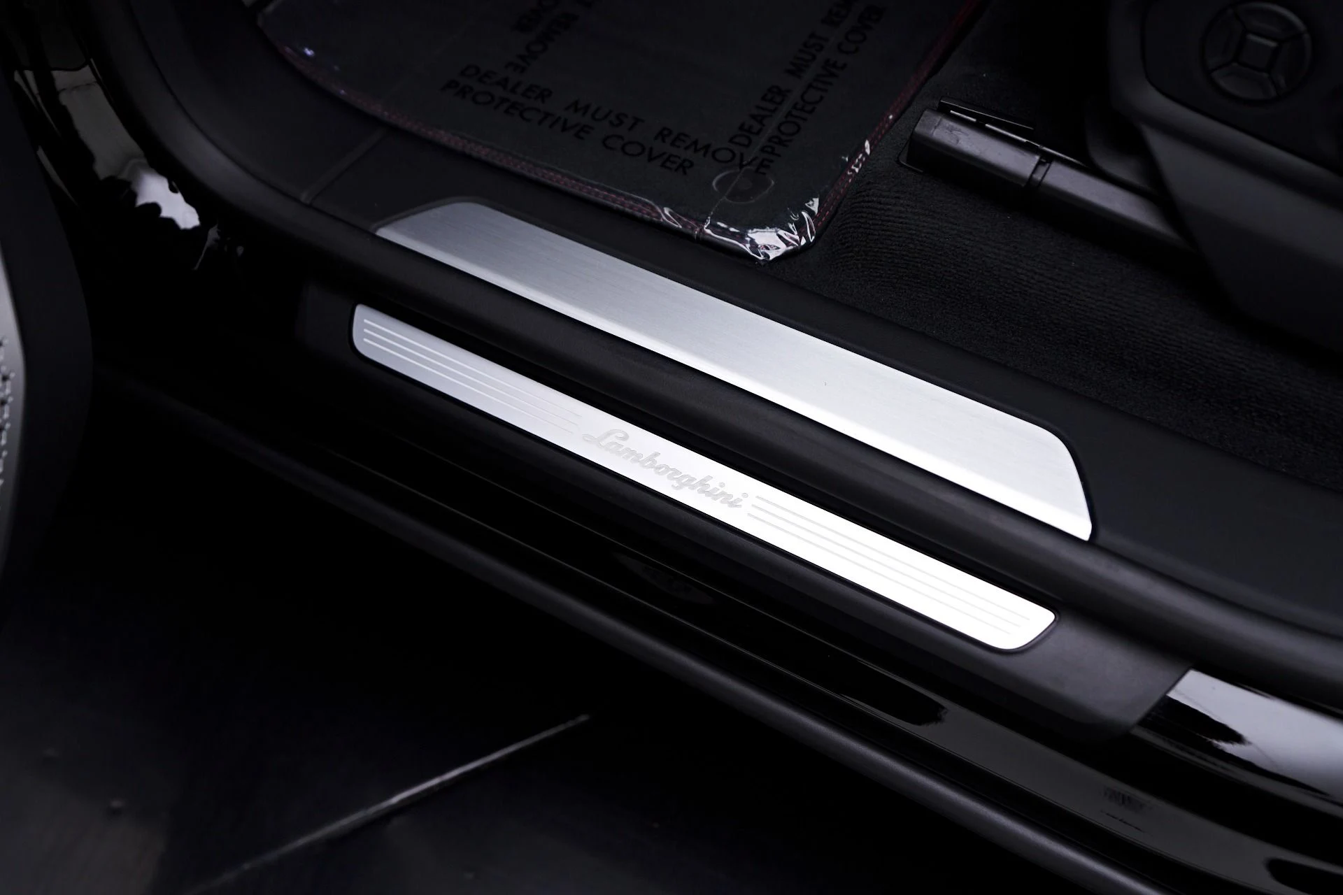mph041_2994199323_Used_2022_Lamborghini_Urus_1753311555_217217399c