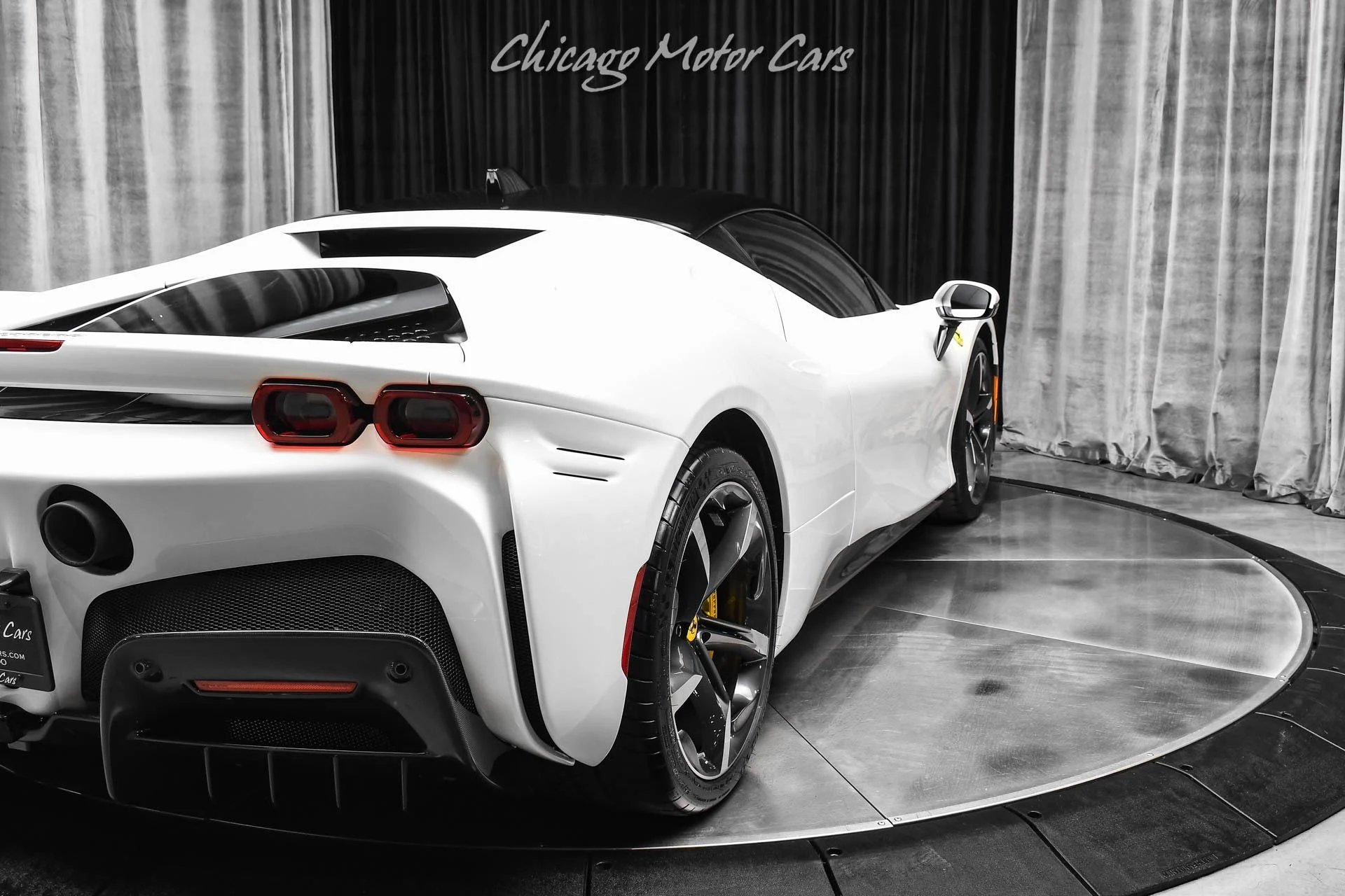 mph041_2996597503_13227_p42_l_663d1599f3