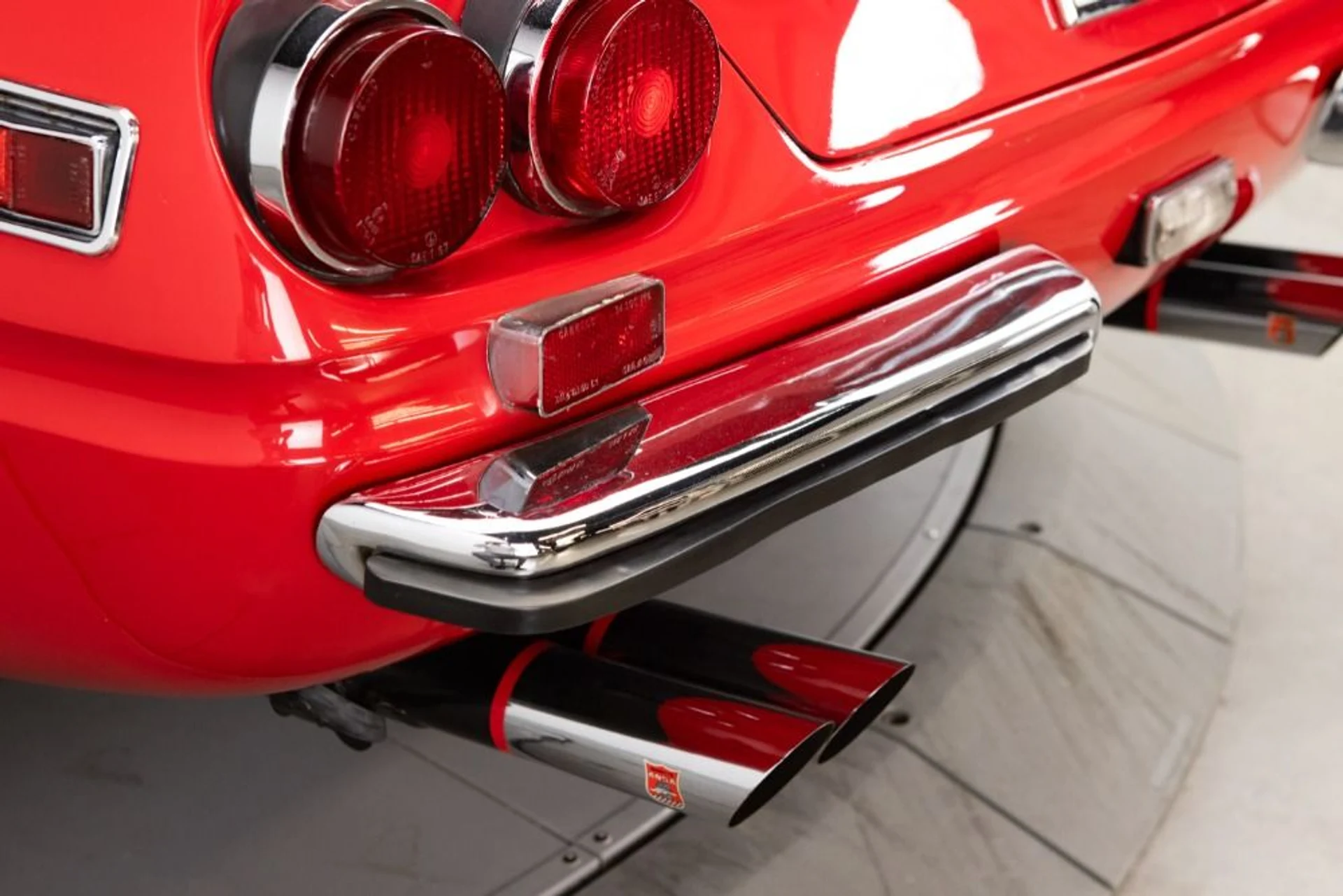 mph041_3002619761_Used_1971_Ferrari_365_GTB_4_92a9bf99e7