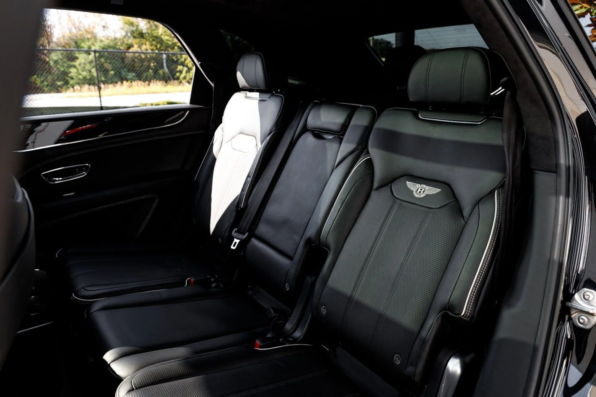 mph041_30118336_7a634fa337295bda9e61b310ef80a2c5x_8d756872db