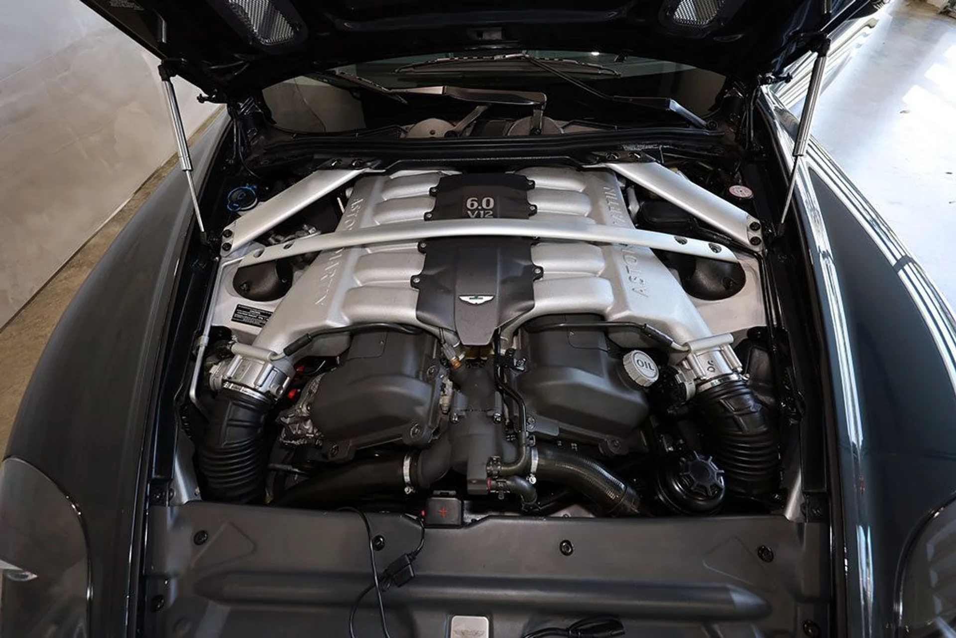 mph041_3014894653_used_2007_aston_martin_db9_2drcoupemanual_9689_21830752_42_1024_9ef74764c3