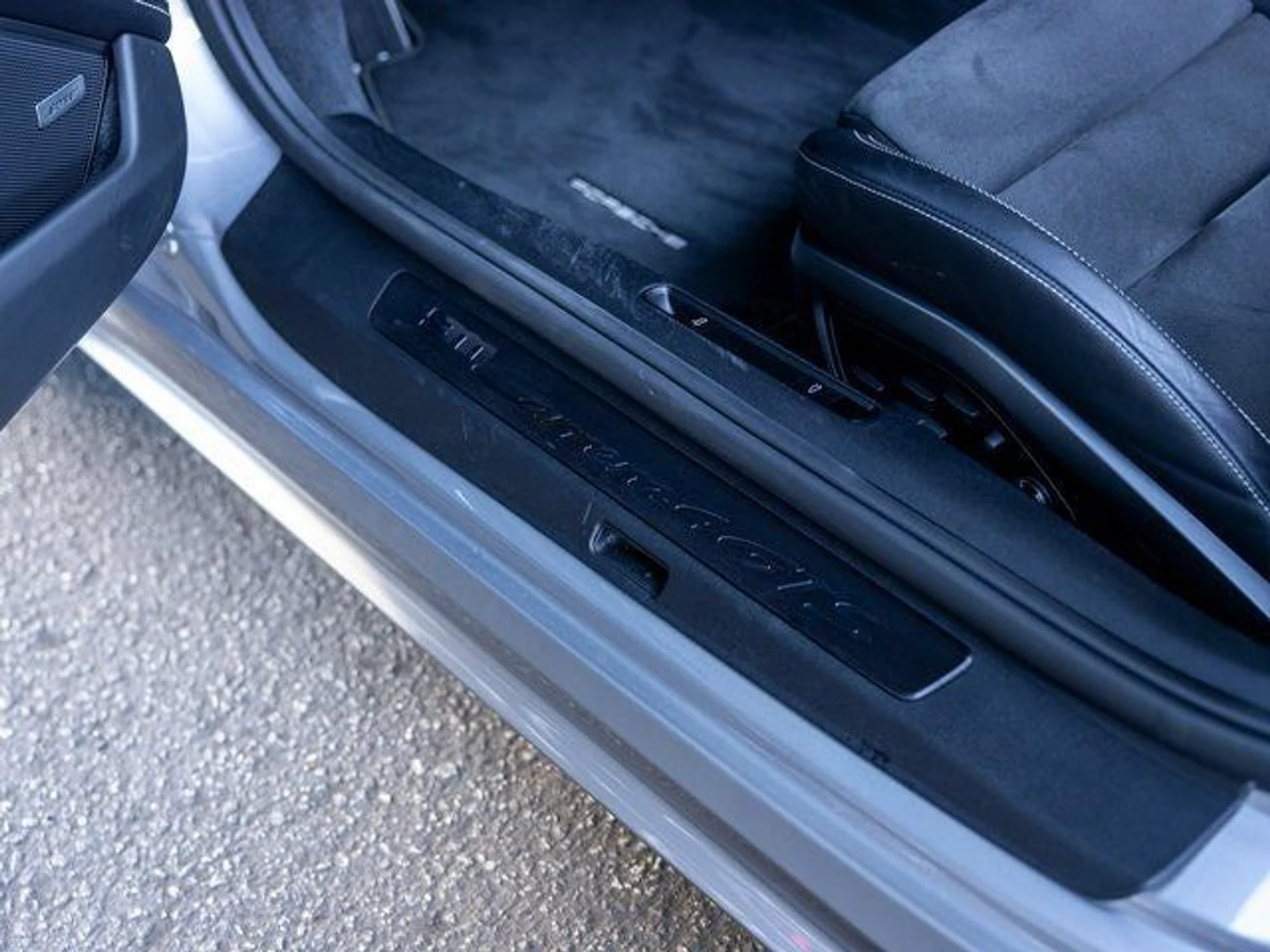 mph041_3043220880_42_0711715033