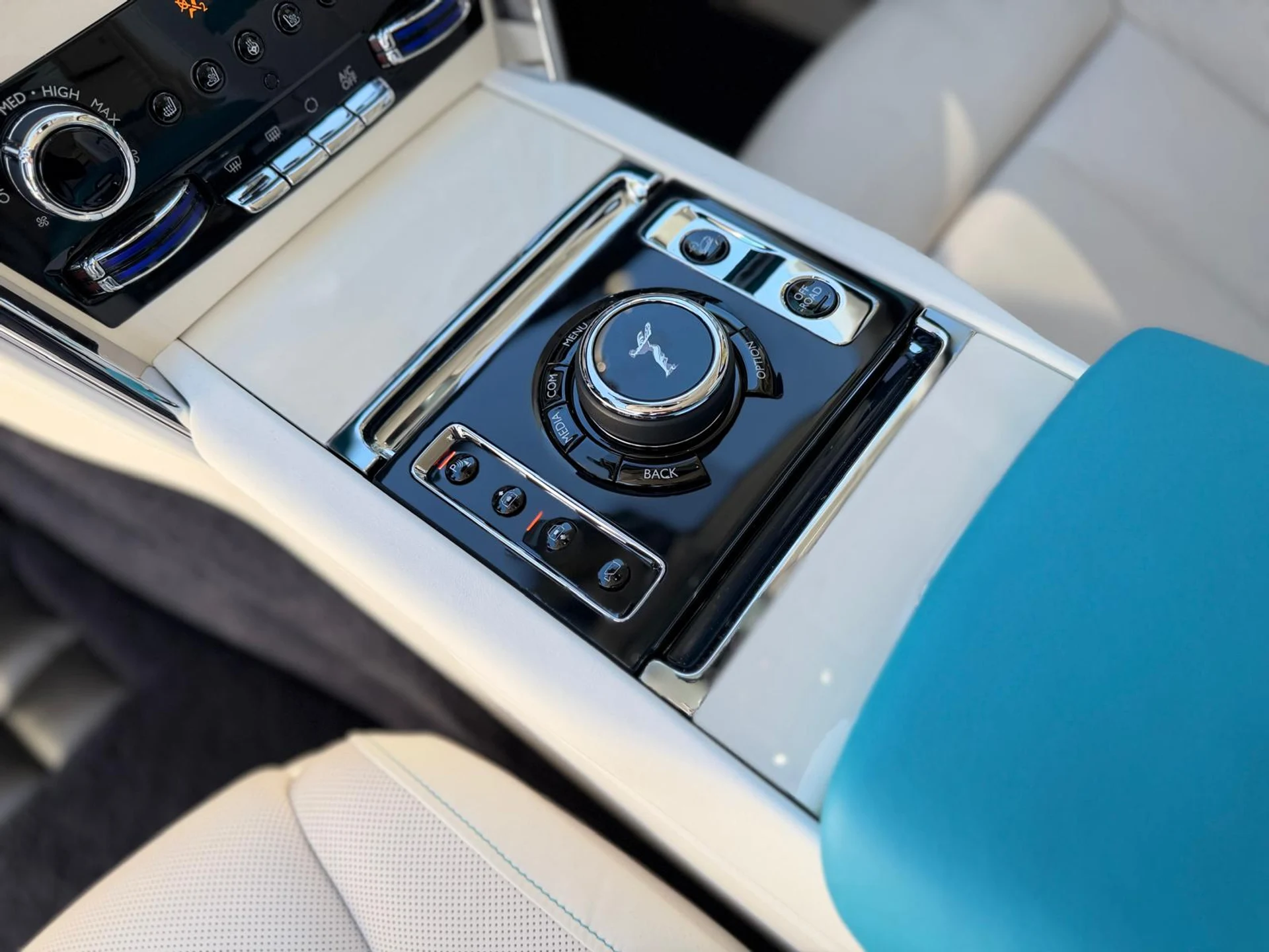 mph041_3047953693_Whats_App_Image_2026_01_27_at_2_54_48_PM_36_aad993e40f