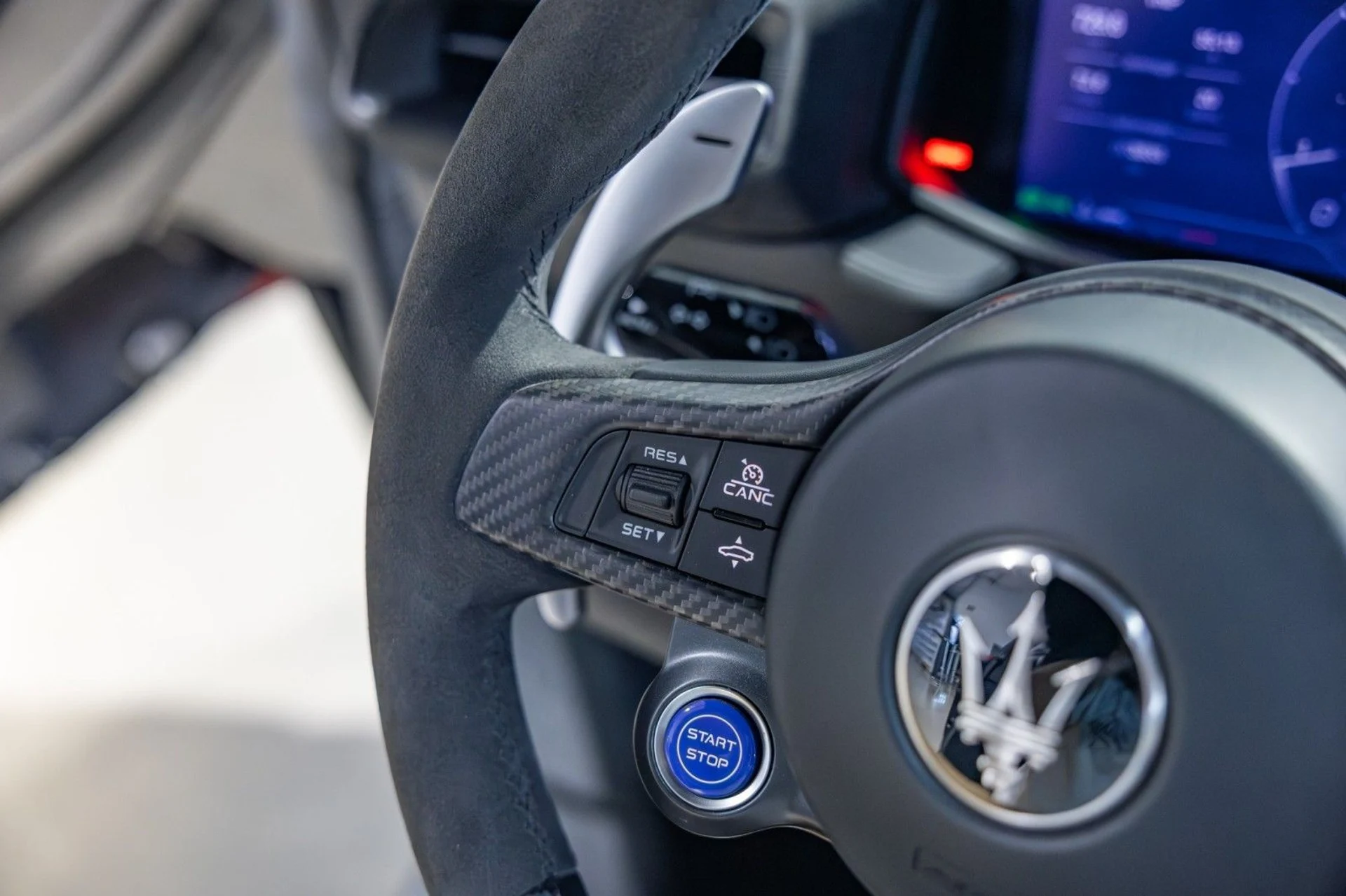 mph041_3052324854_k_A_3764d8db44