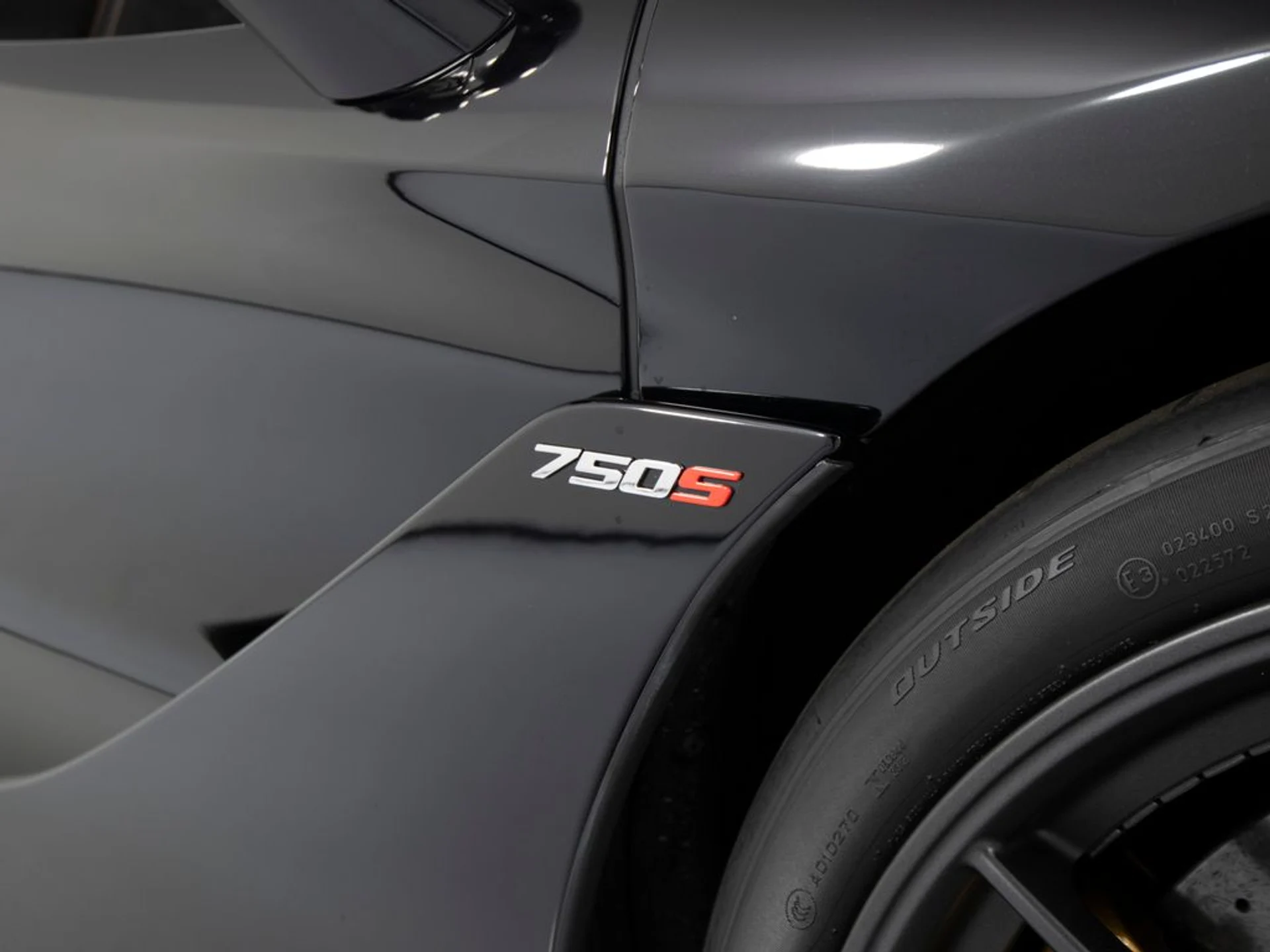 mph041_3052849791_9889009d5200a0eda32328ad0376dd8bx_8c76e5cfdc