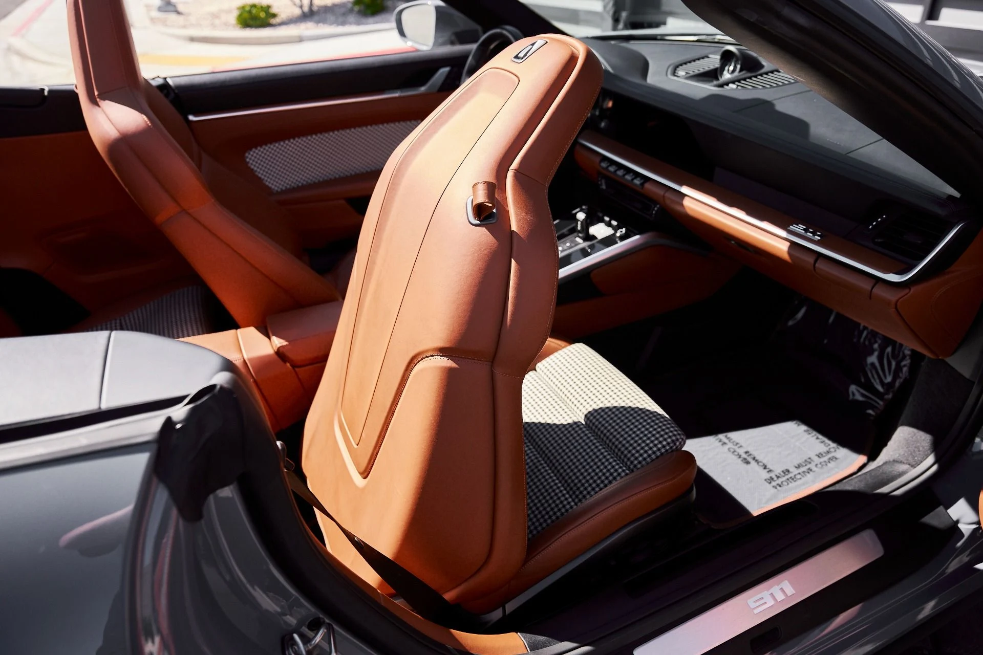 mph041_3054331453_Used_2024_Porsche_911_Turbo_S_1773968031_a10fd7e82e