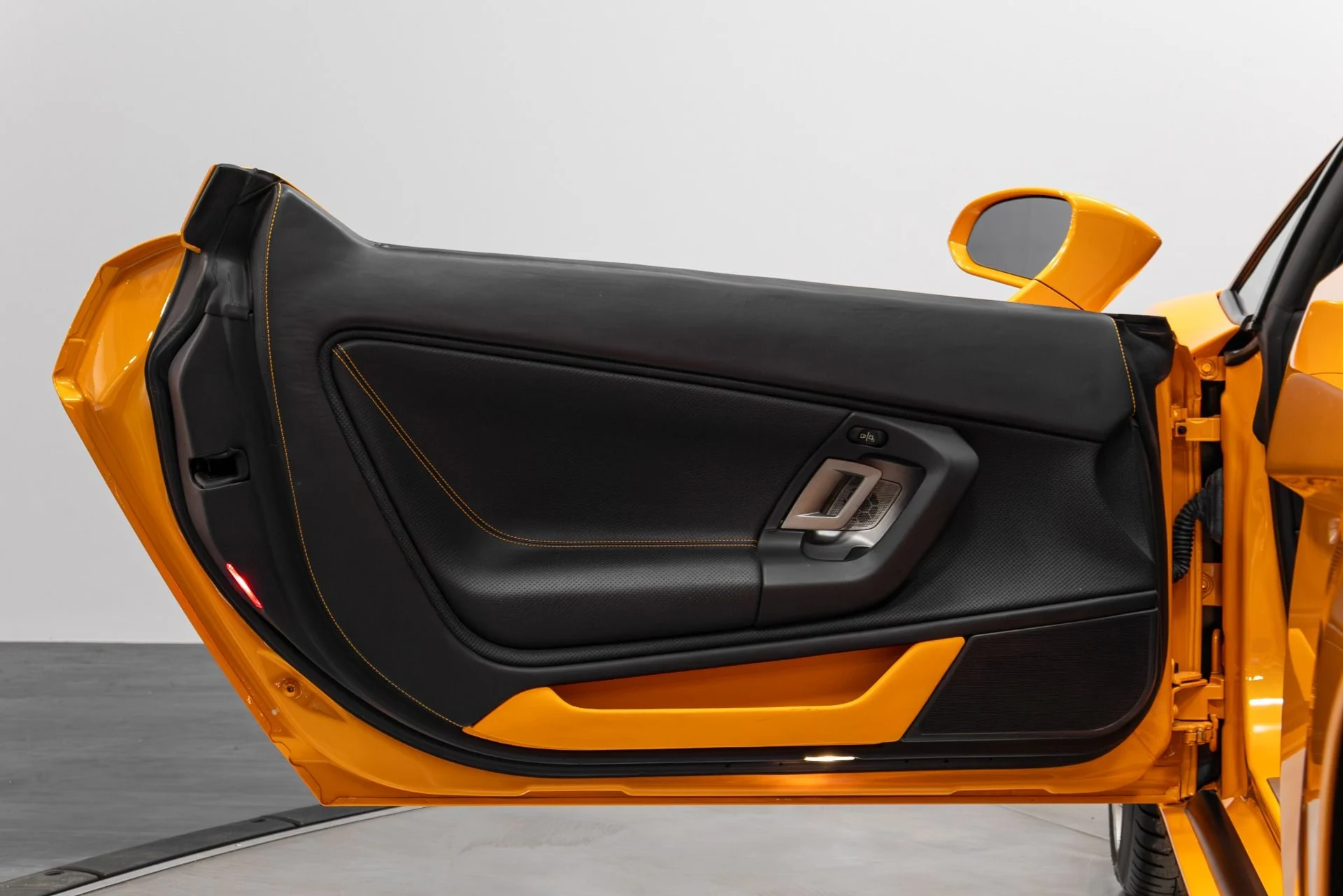 mph041_307180165_Used_2008_Lamborghini_Gallardo_Spyder_1768425608_210c4fbde1