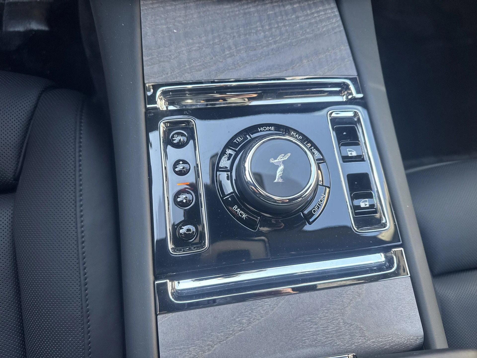 mph041_3080966419_bfe5818289b95c039b8eb815814c31bex_8789327e6e