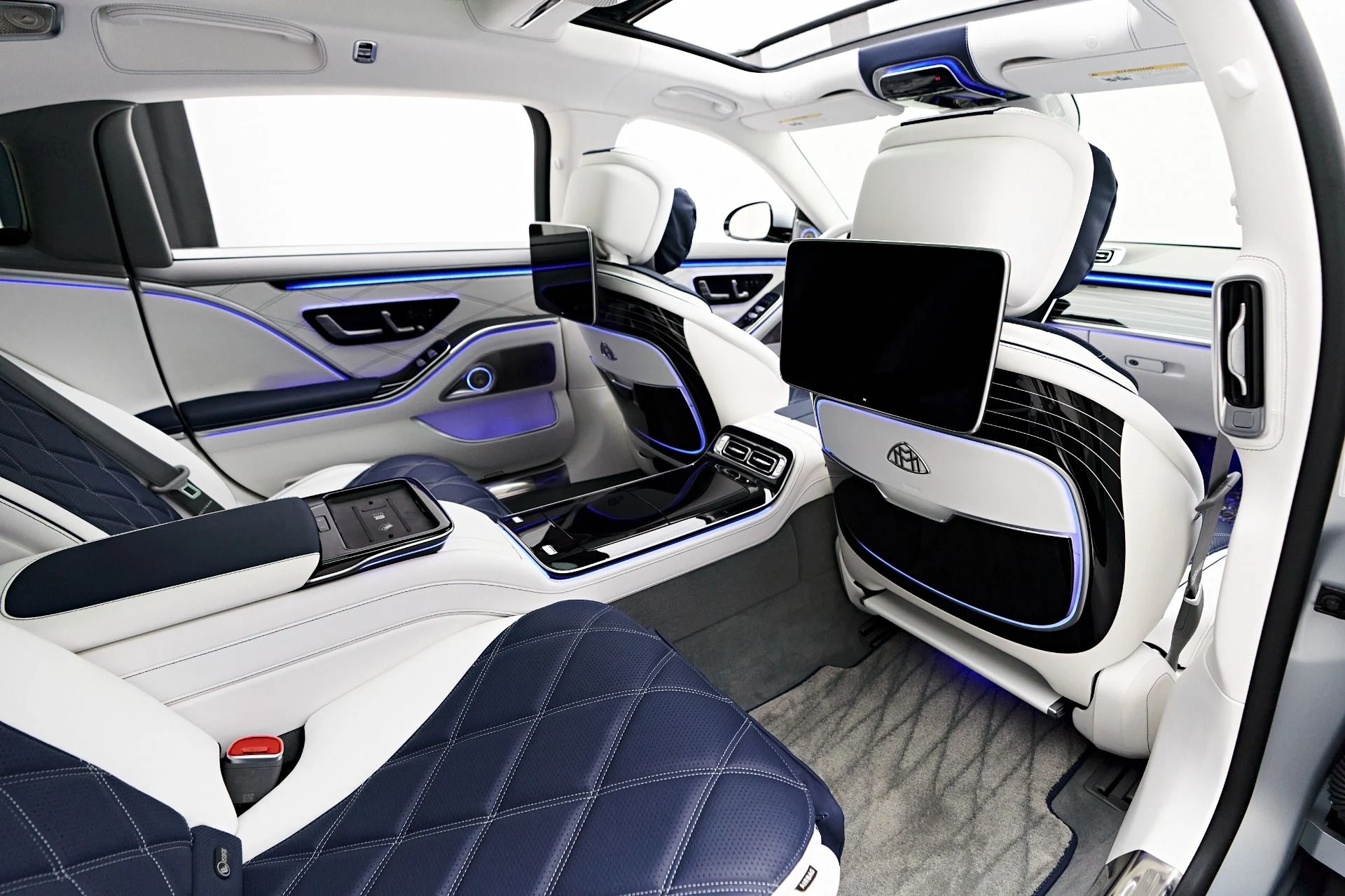 mph041_3096182749_Used_2024_Mercedes_Benz_S_Class_Maybach_S_680_1729209539_8064119fa4