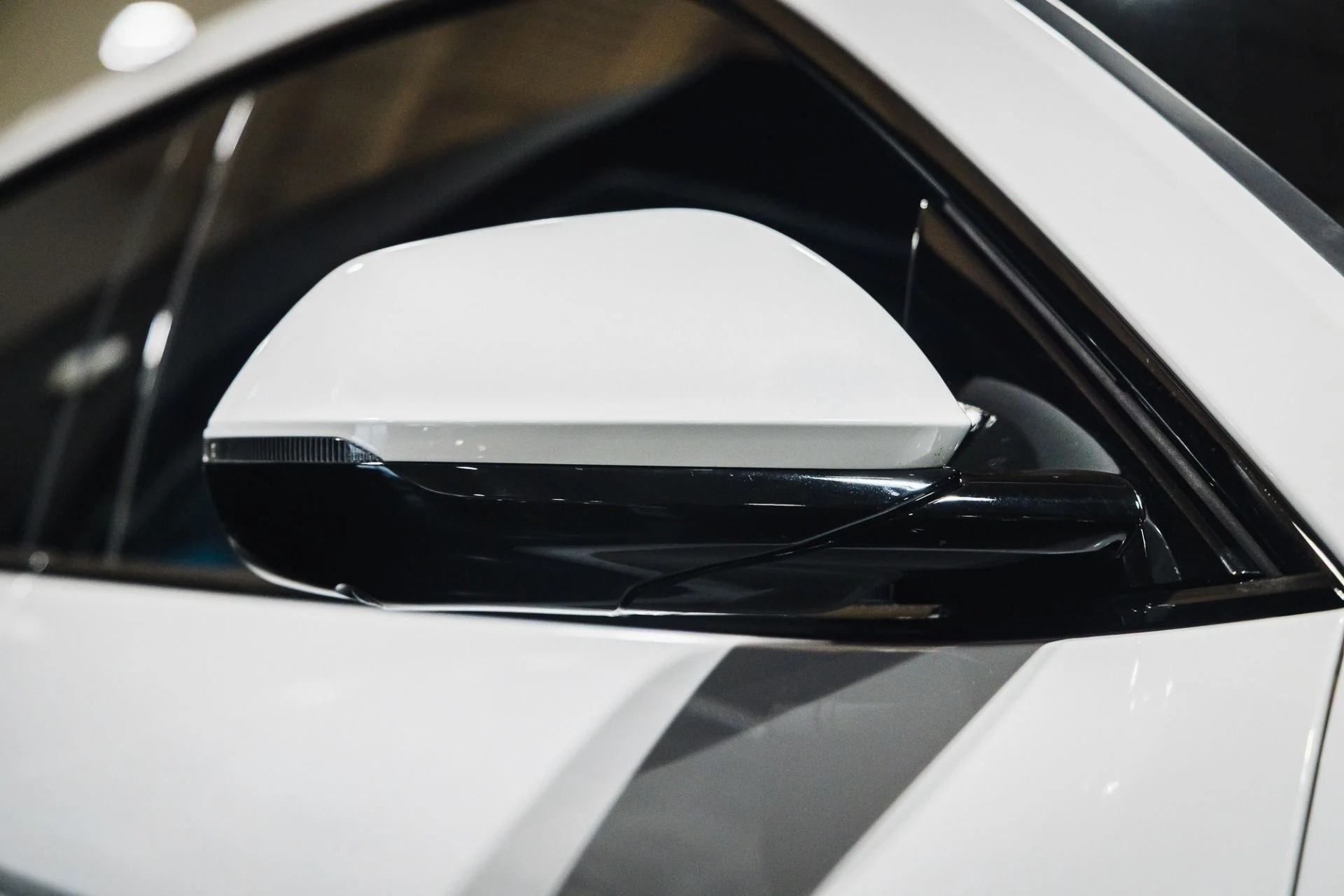 mph041_3120824141_Used_2023_Lamborghini_Urus_Performante_1775866494_8376d7b45d